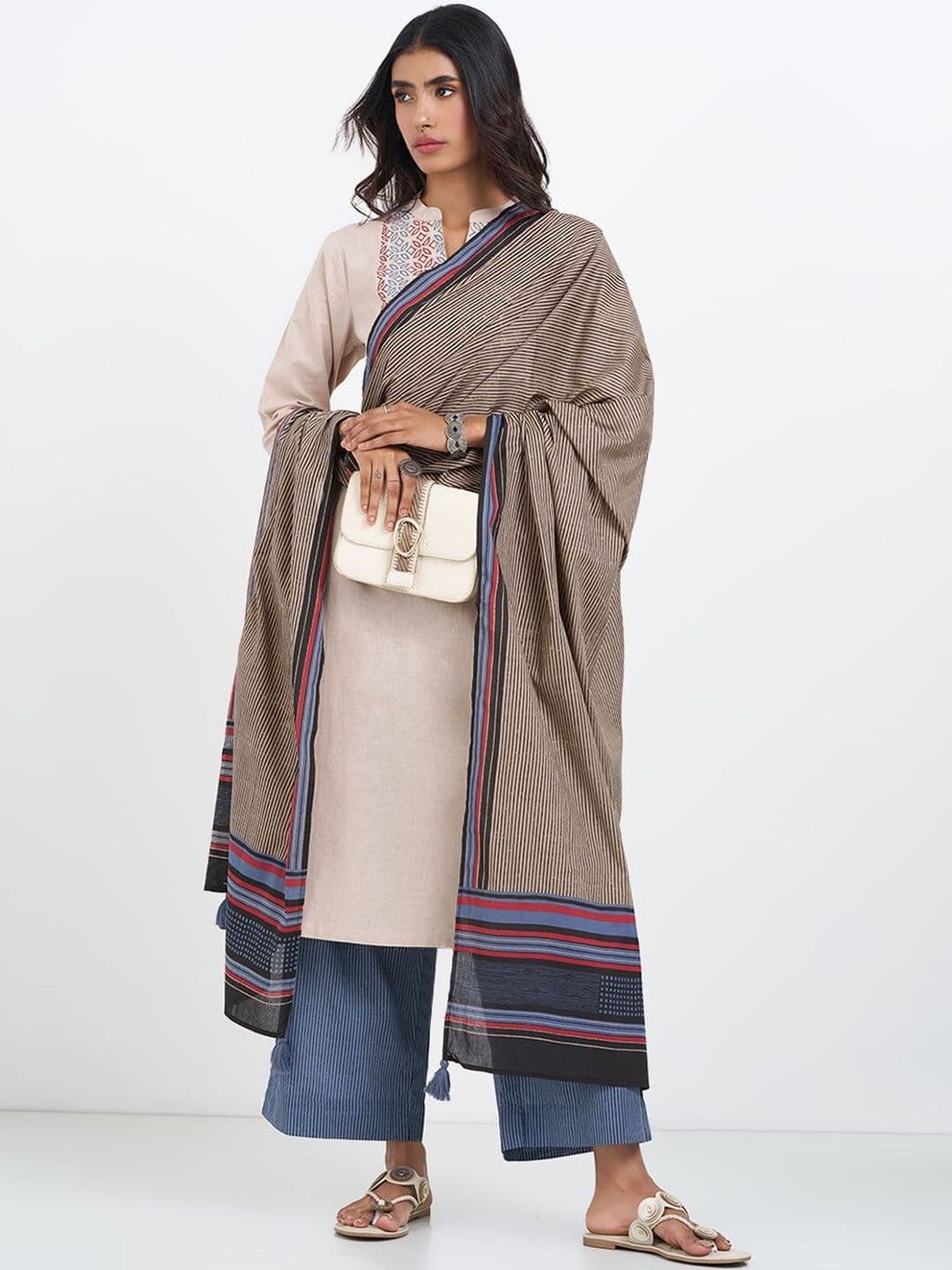 RANGMANCH BY PANTALOONS Striped Dupatta - view 1