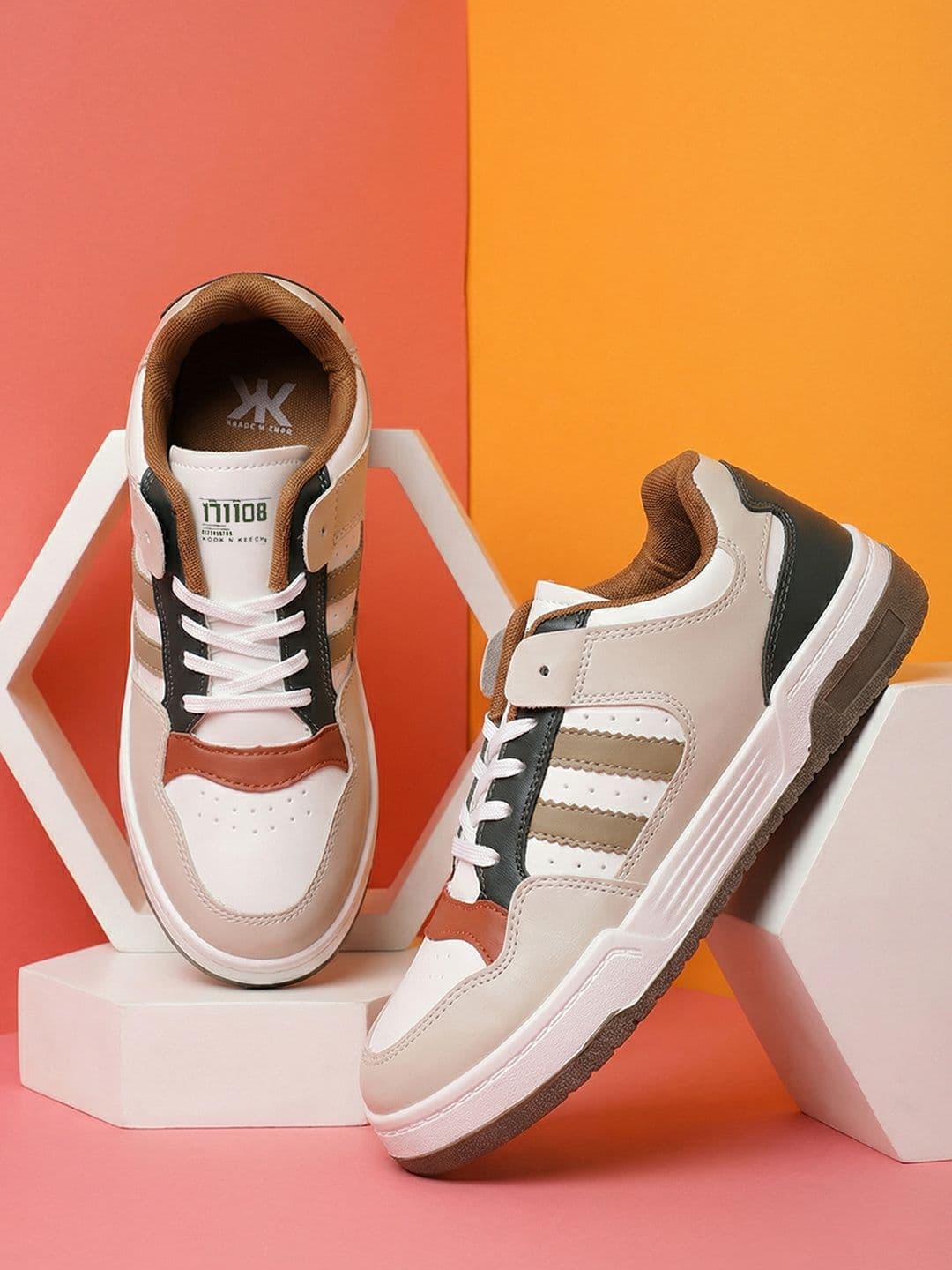 Kook N Keech Men Colourblocked Sneakers - view 1