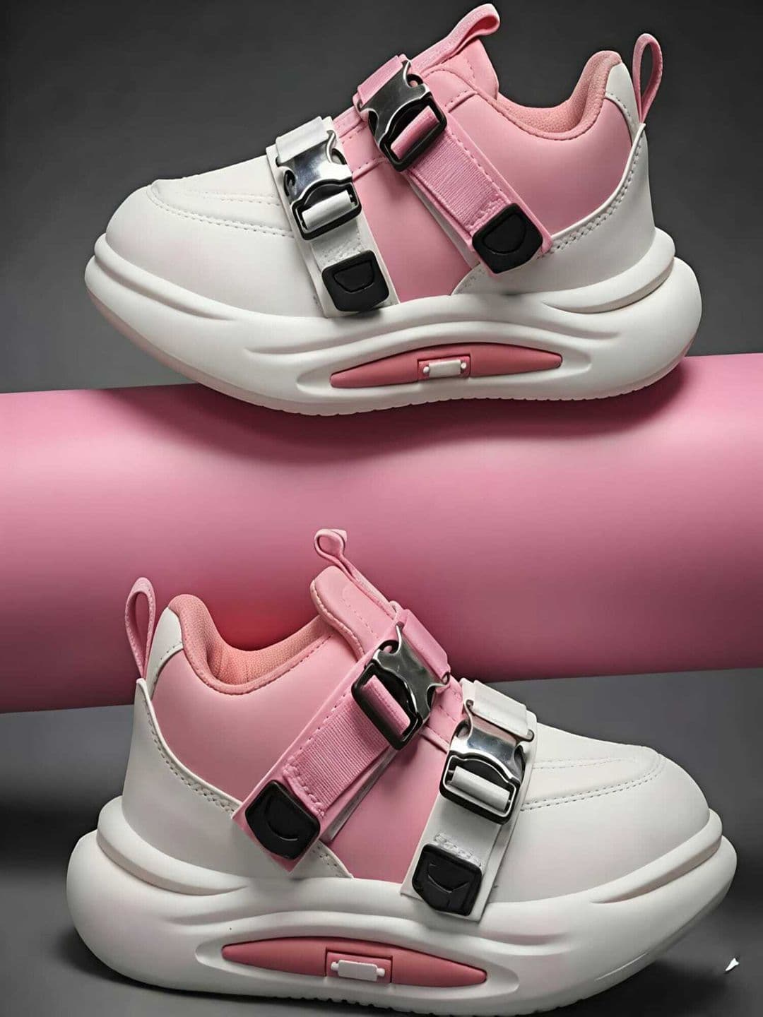 Crazyly Boys Colourblocked Sneakers - view 1