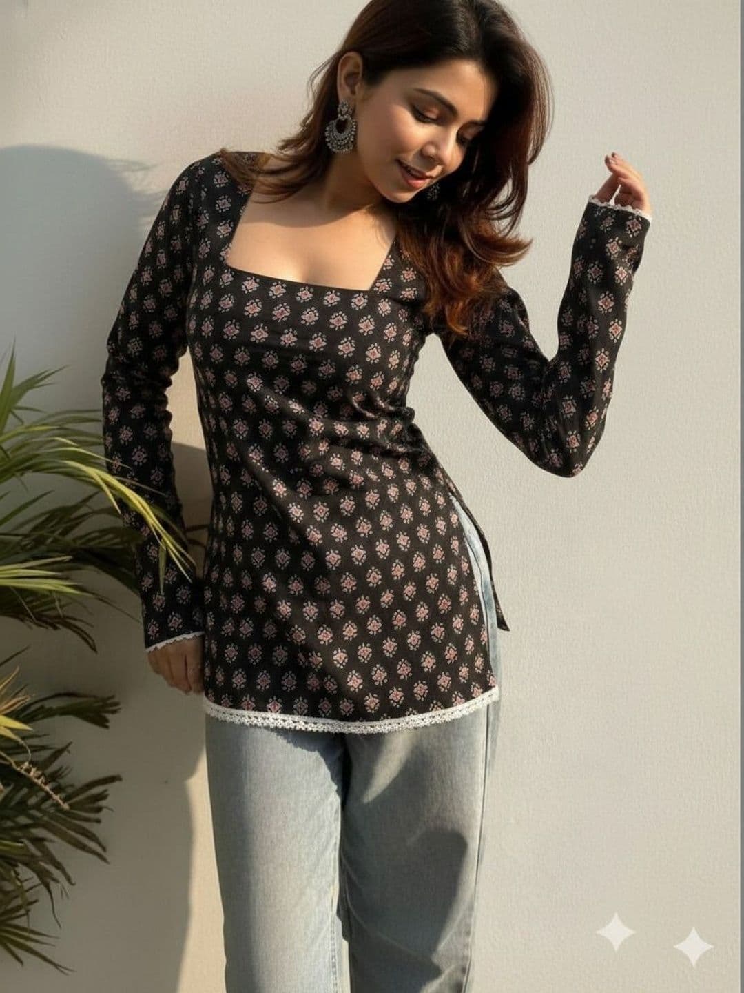 Classy Creation Ethnic Motifs Printed Square Neck Kurti - view 1