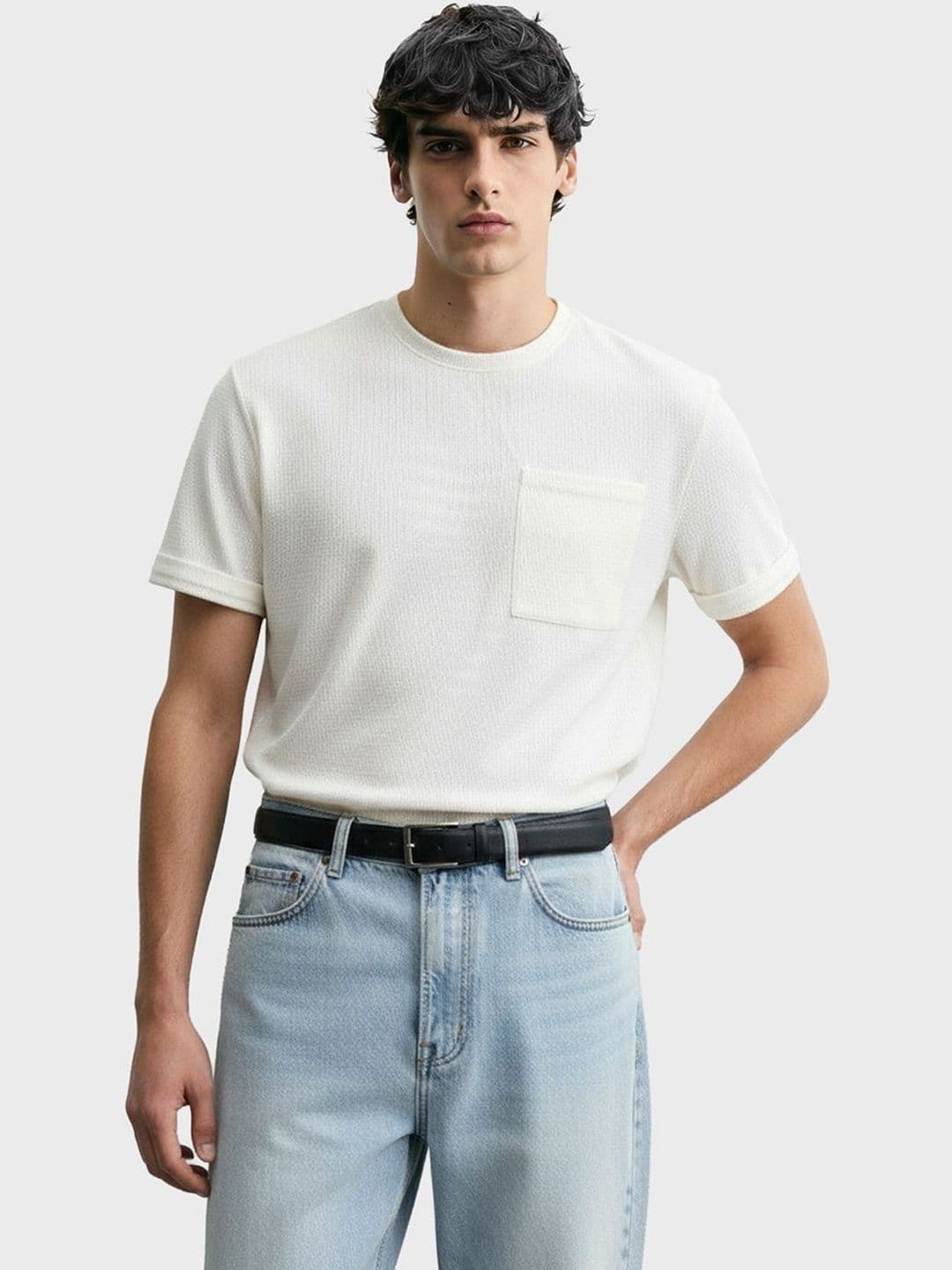 The Indian Garage Co Men Roll-Up Sleeves Pockets Boxy T-shirt - view 1