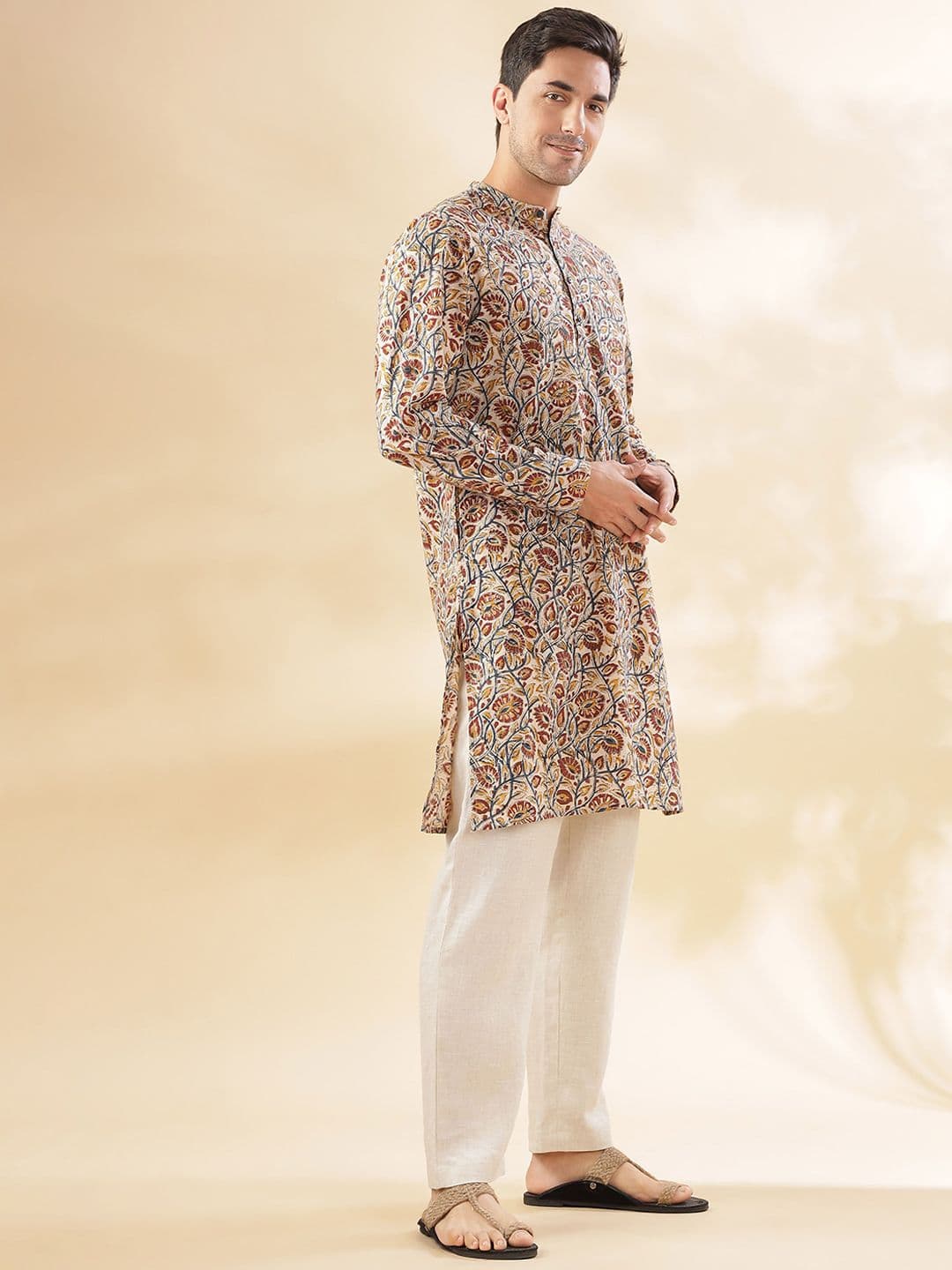 Taavi Floral Printed Mandarin Collar Cotton Straight Kurta - view 1