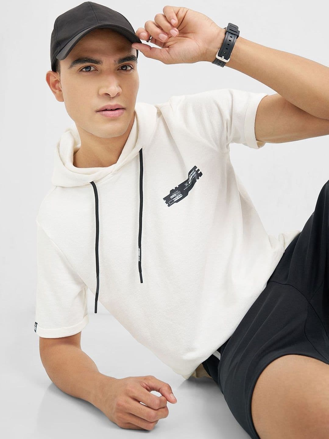Street 808 by Pantaloons Men Typography Printed Hooded T-shirt - view 1