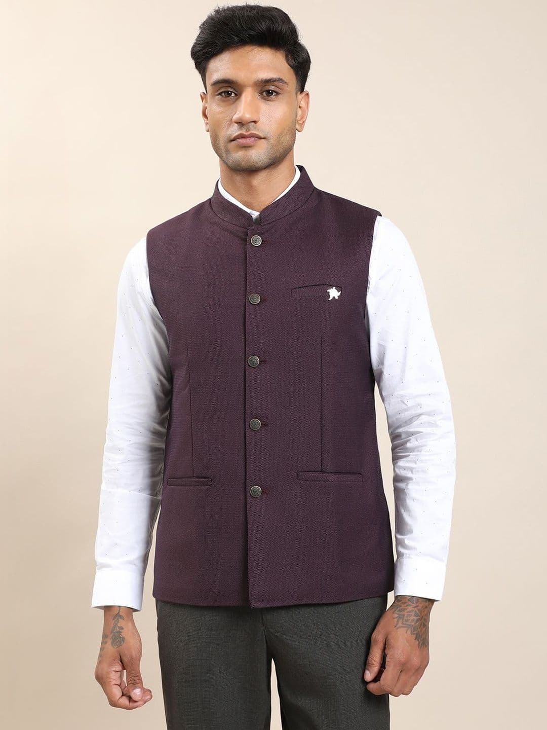 Turtle Woven Design Mandarian Collar Neck Woven Nehru Jacket - view 1