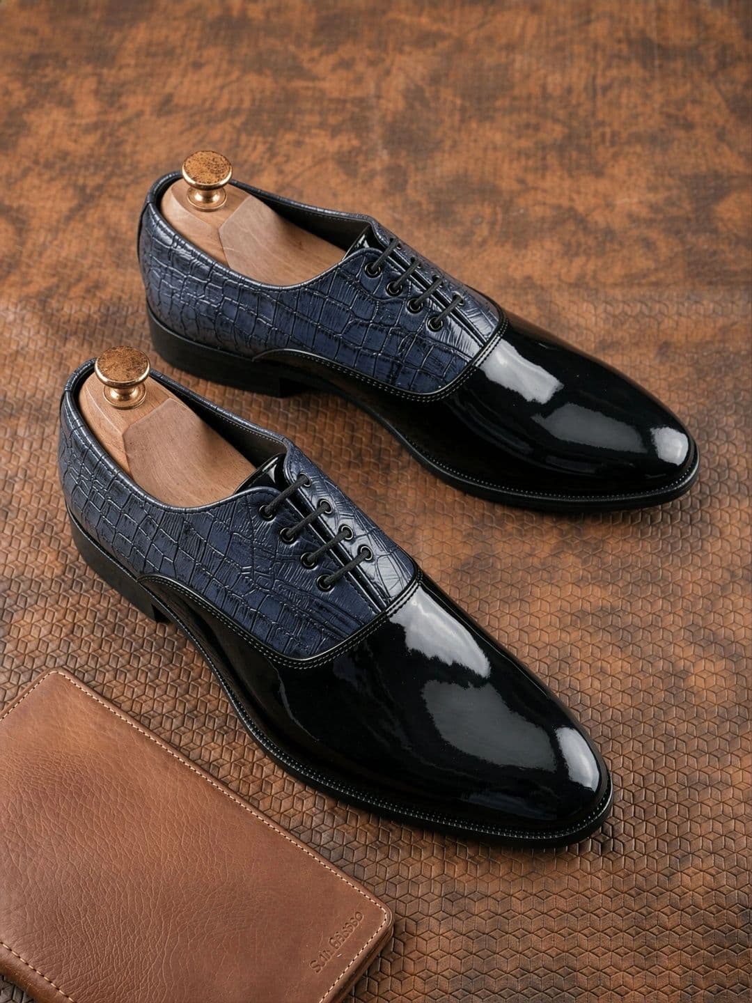 HERE&NOW Men Textured Pointed Toe Lace-Ups Formal Derbys - view 1