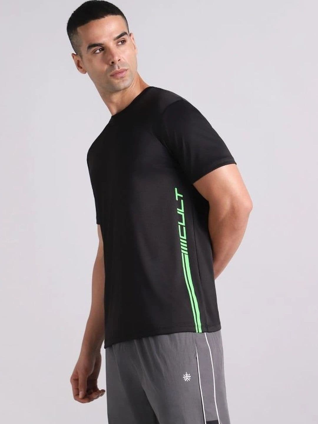 CULT Men Black Warm Up Training T-shirt - view 1