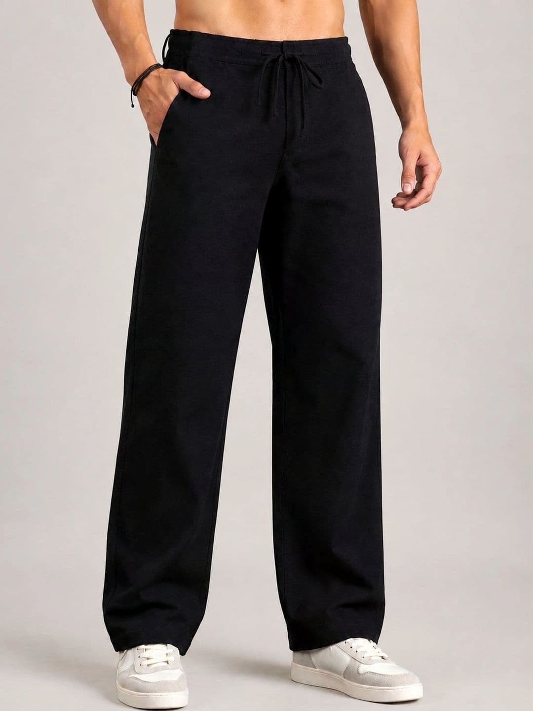 Roadster Men Relaxed Straight Leg Easy Wash Trousers - view 1