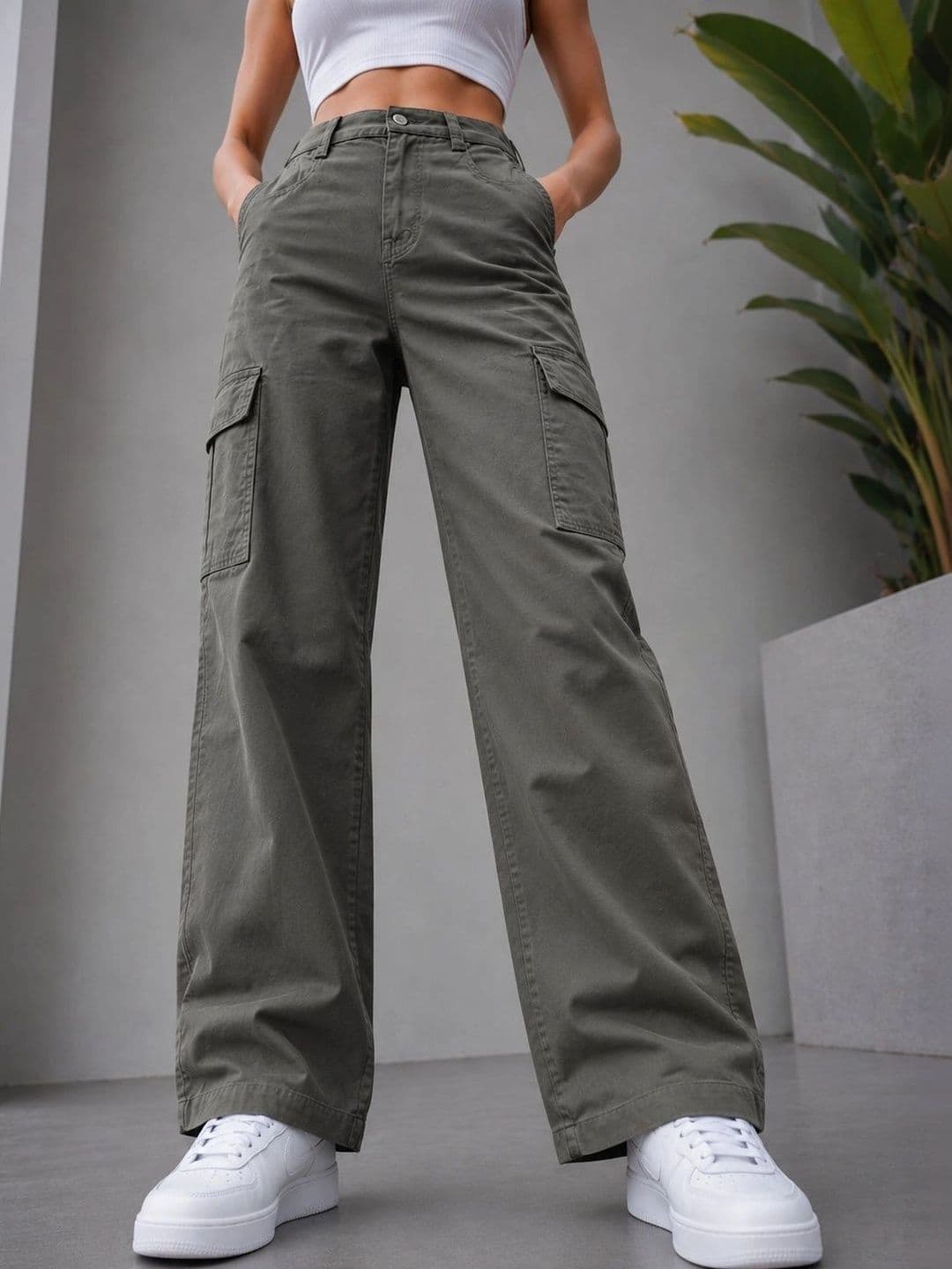 ZHEIA Women Relaxed Straight Leg High-Rise Cargos Trousers - view 1