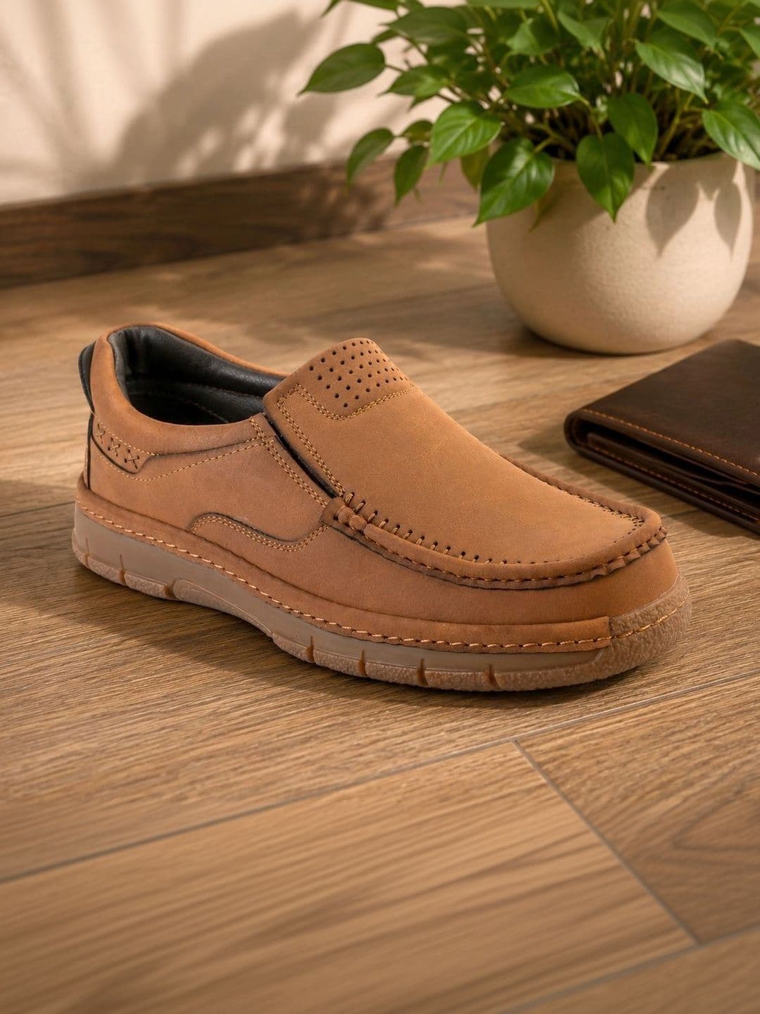 Roadster Men Perforations Loafers - view 1