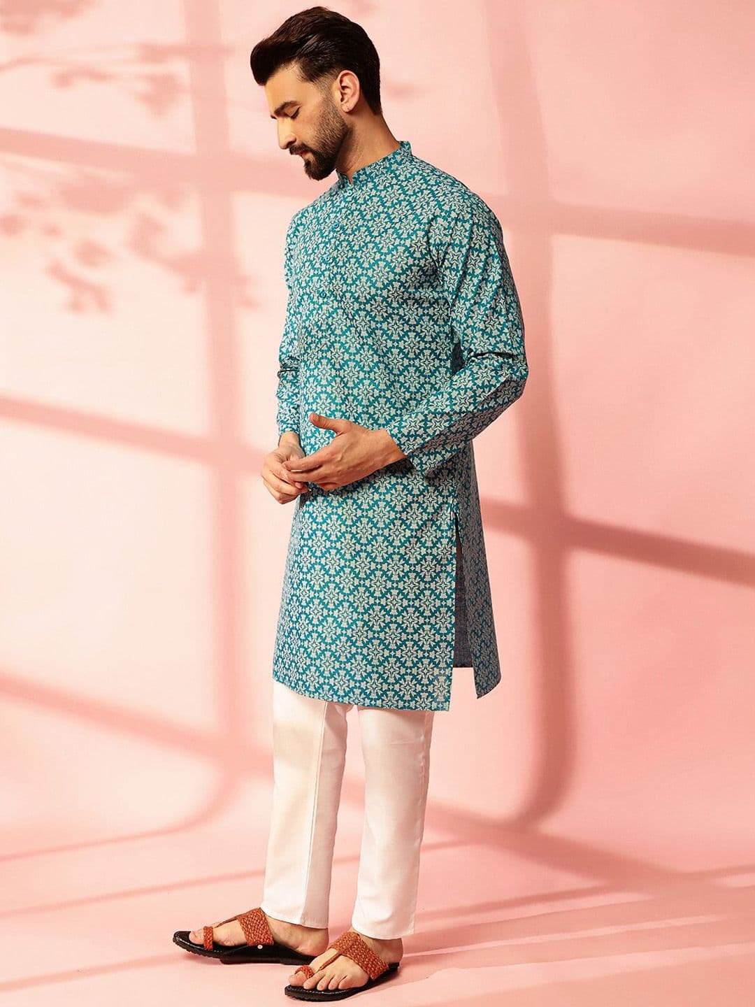 Anouk Floral Printed Mandarin Collar Cotton Linen Straight Kurta - view 1