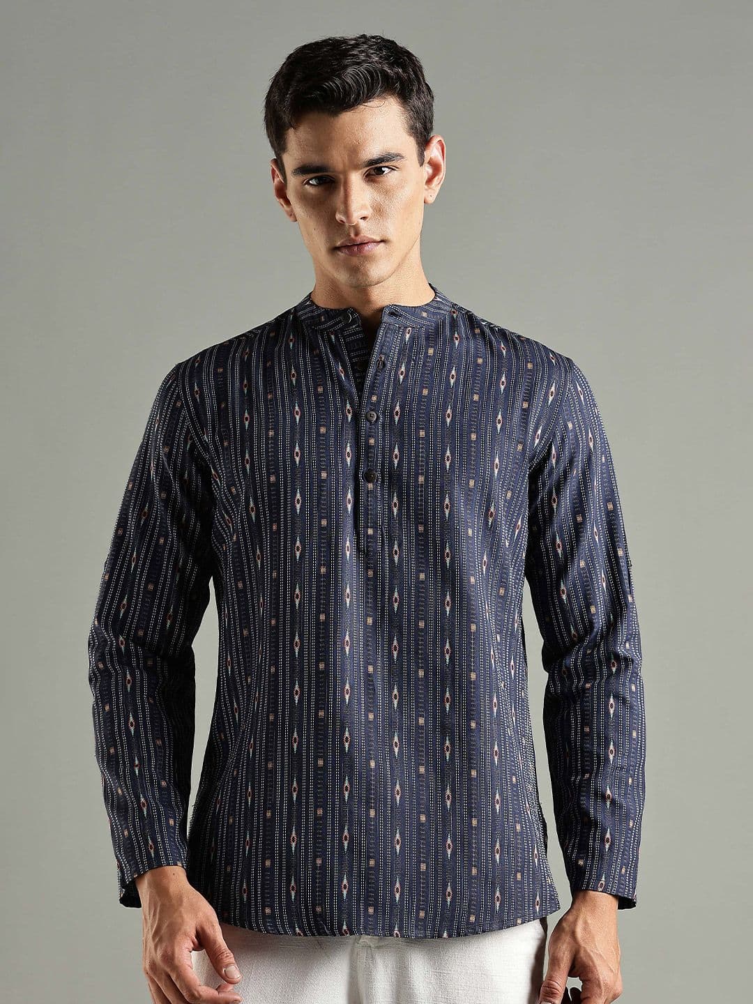 Anouk Striped Thread Work Kurta - view 1