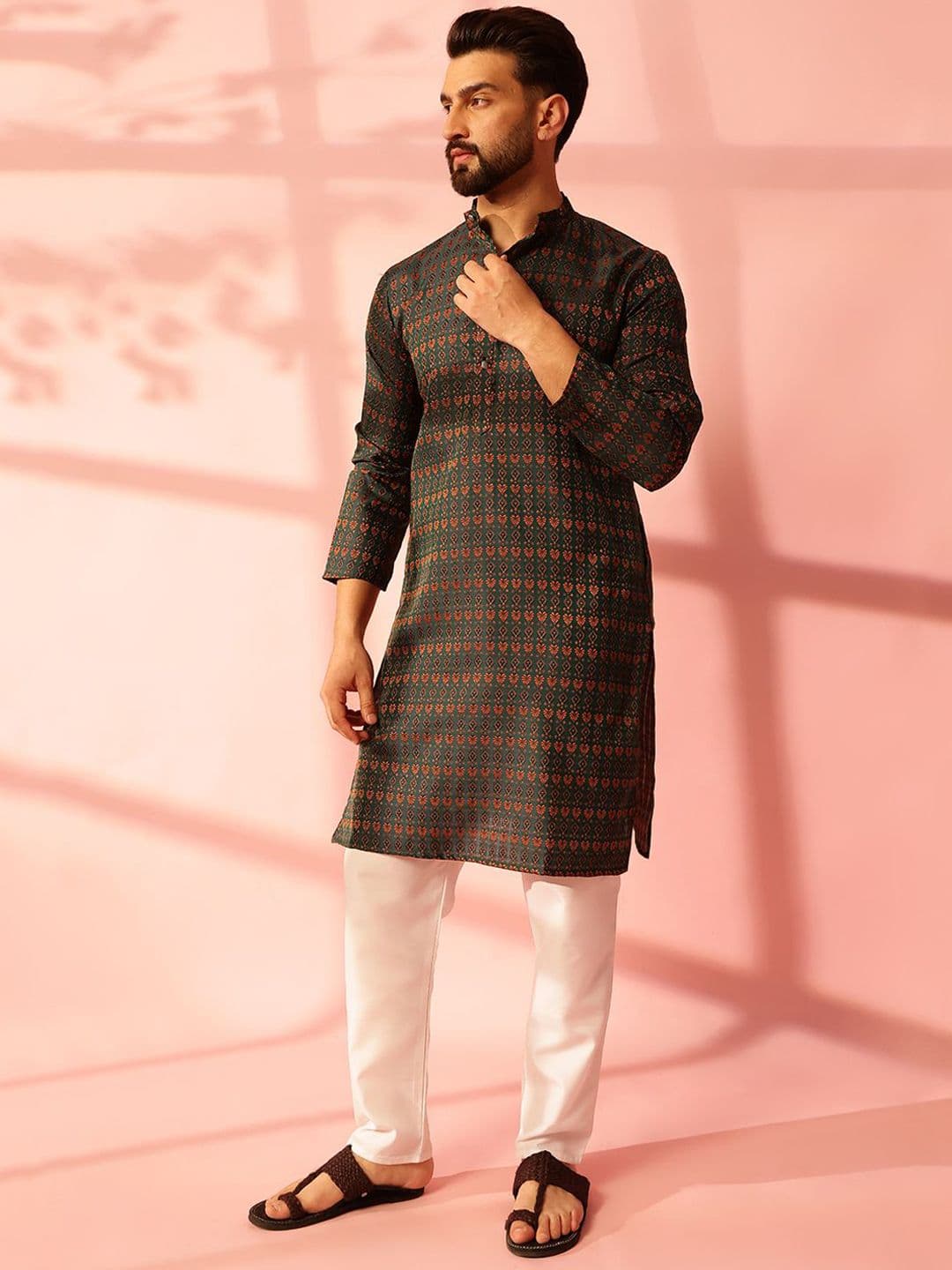 Anouk Ethnic Motifs Printed Jacquard Silk Straight Kurta - view 1