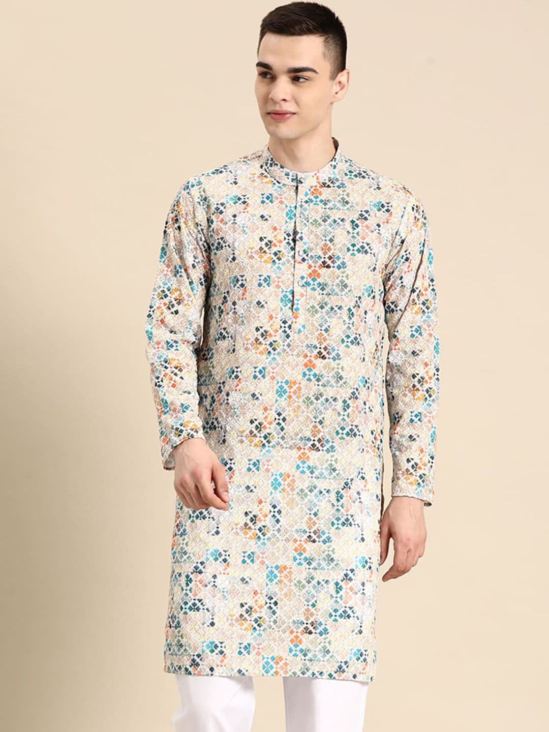 Anouk Abstract Embroidered Straight Pure Cotton Kurta - view 1