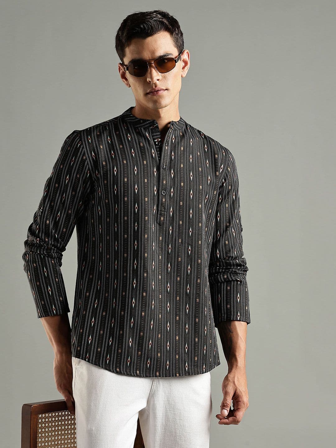 Anouk Striped Thread Work Kurta - view 1