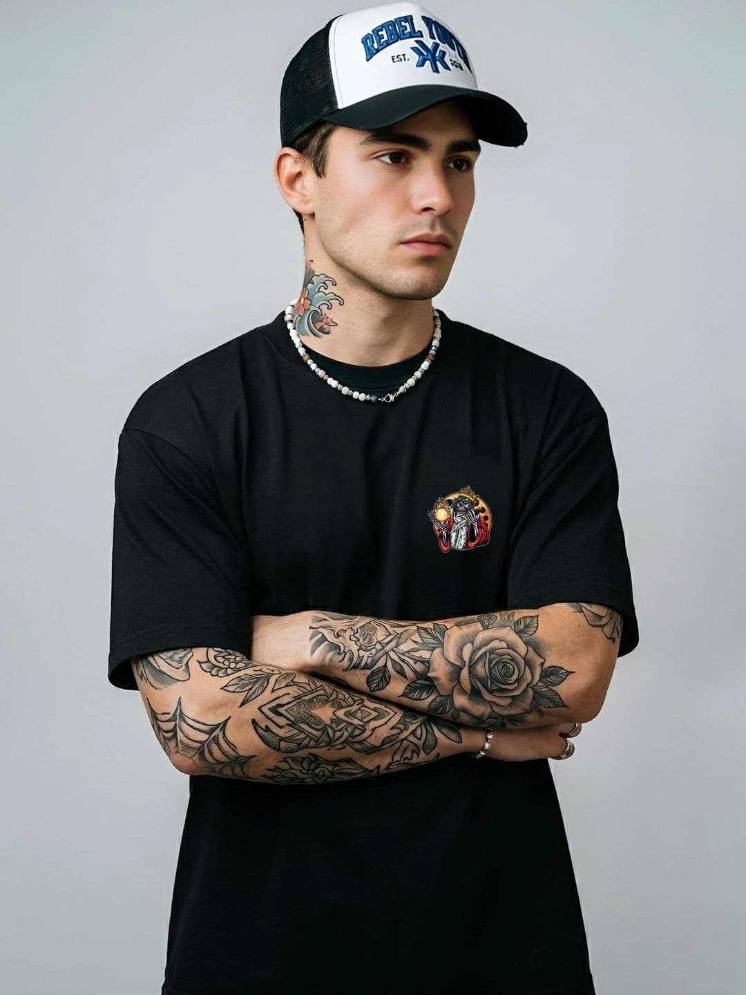 Black Pigeon Men Printed T-shirt - view 1