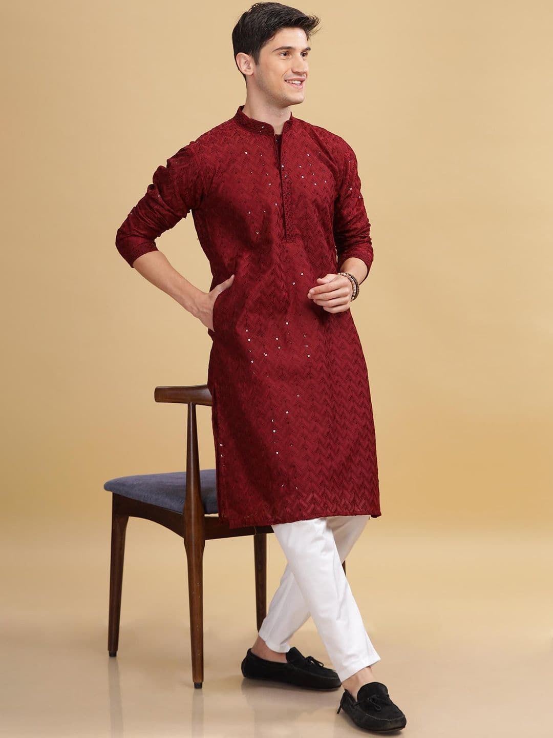 Anouk Men Embroidered Sequence Kurta - view 1