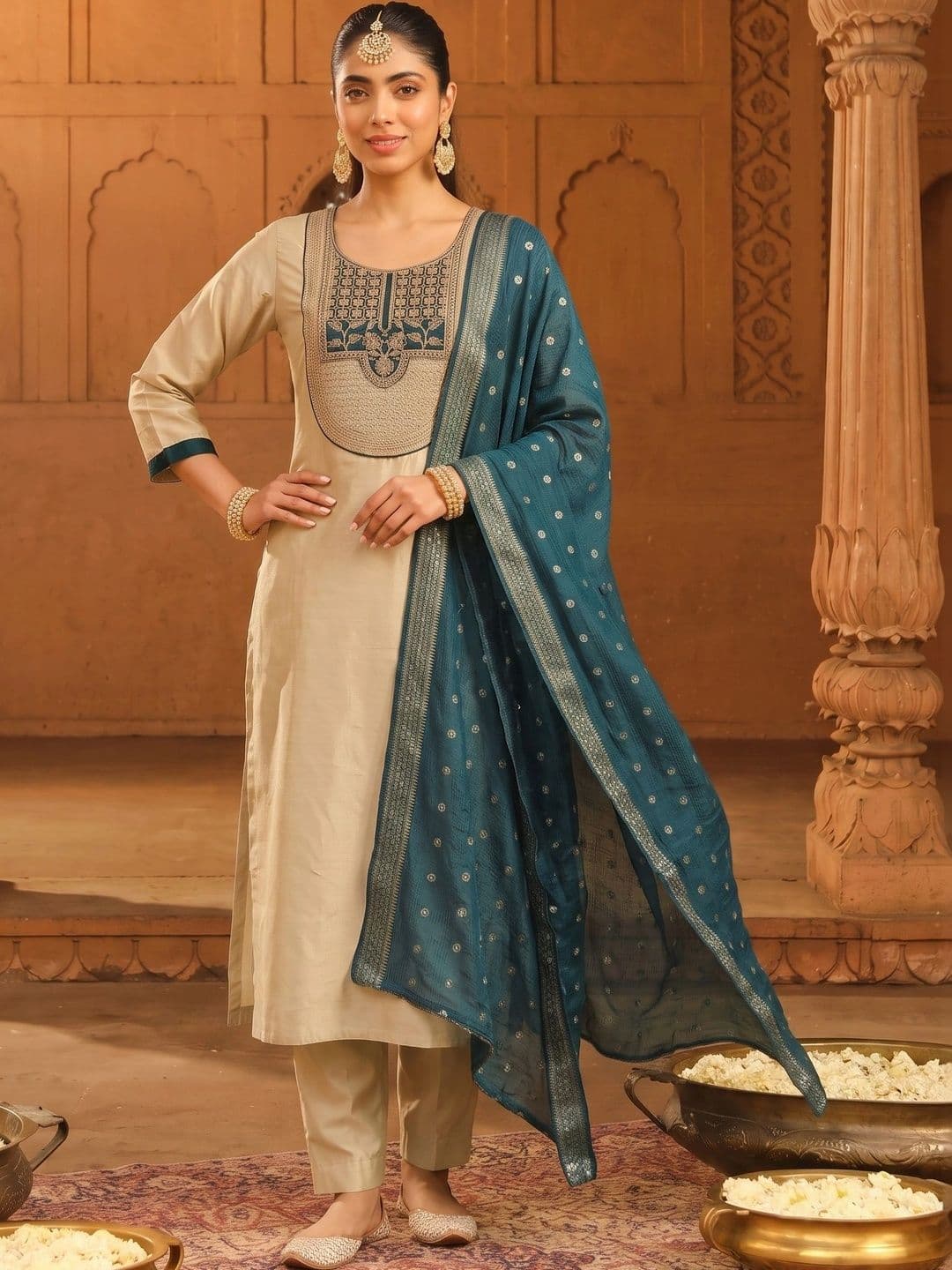 SDK FASHION Women Ethnic Motifs Embroidered Regular Thread Work Kurta with Trousers & With Dupatta - view 1