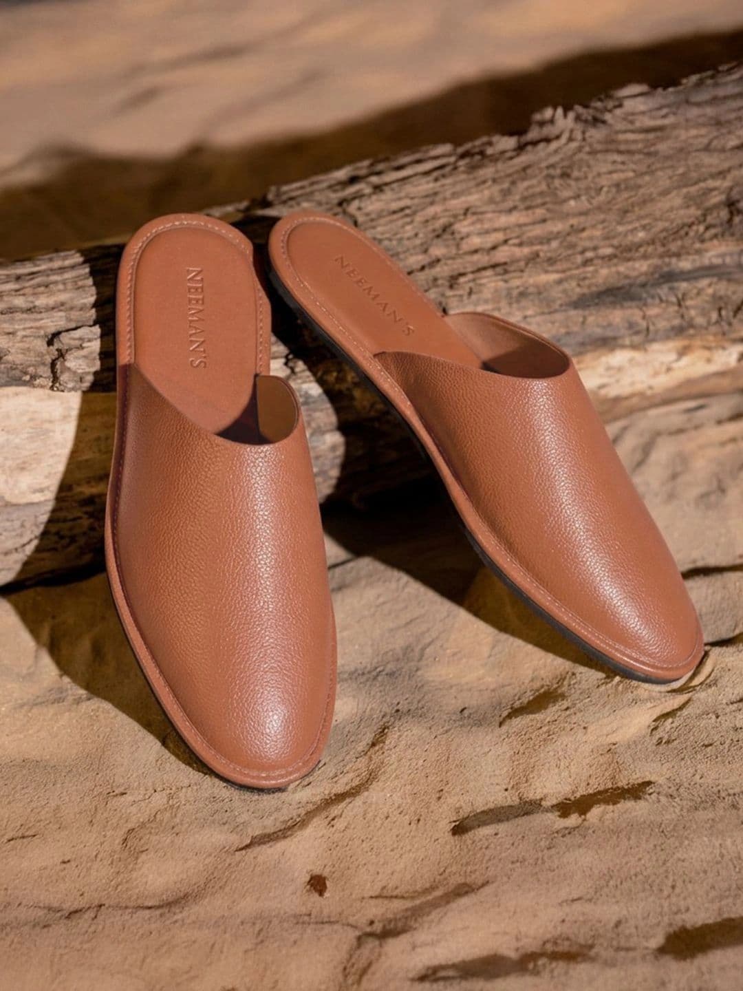 NEEMANS Men Textured Leather Mules - view 1