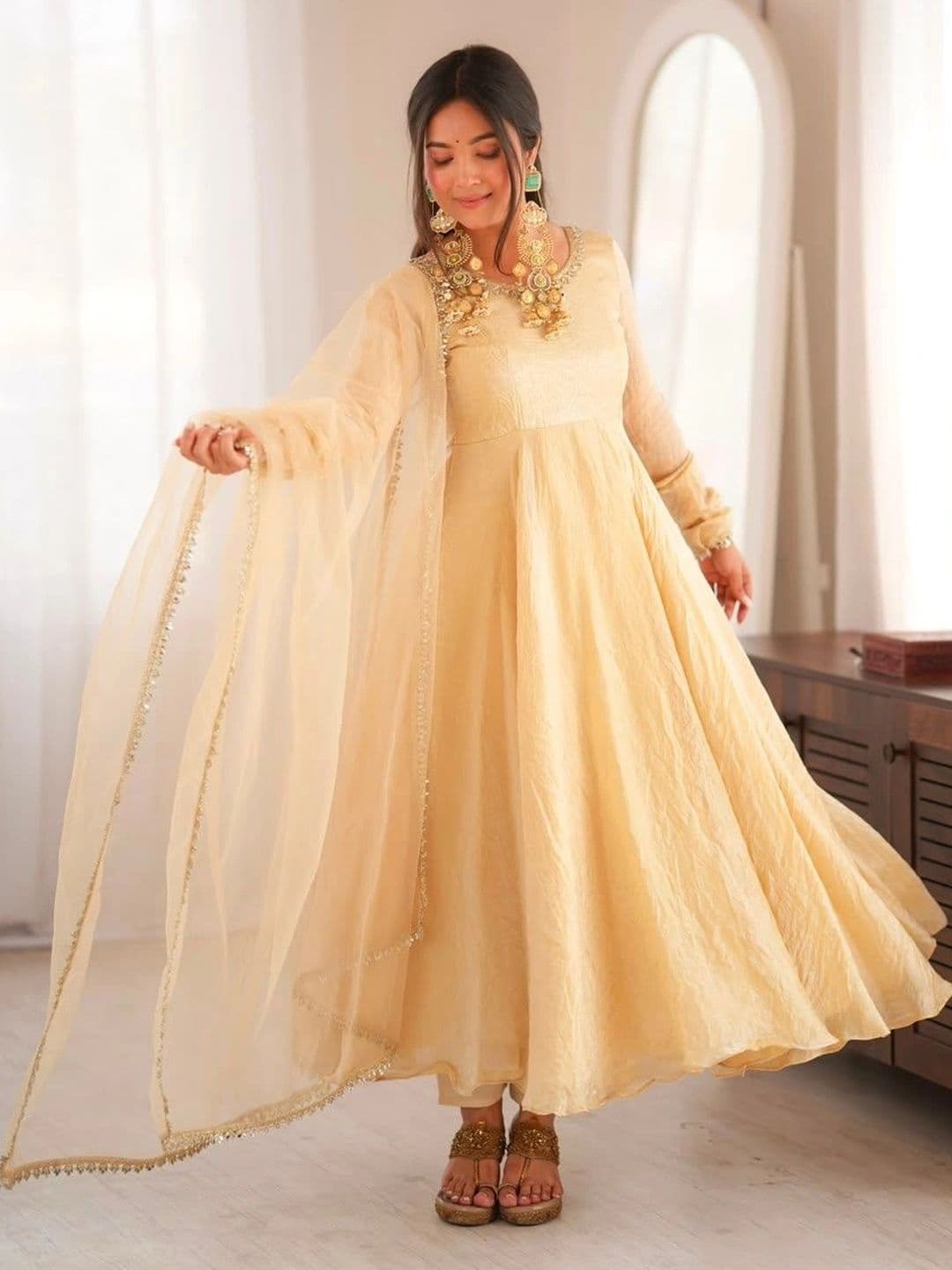 SAJAVAT ETHENIC WEAR Women Empire Thread Work Pure Silk Kurta with Pyjamas & With Dupatta - view 1