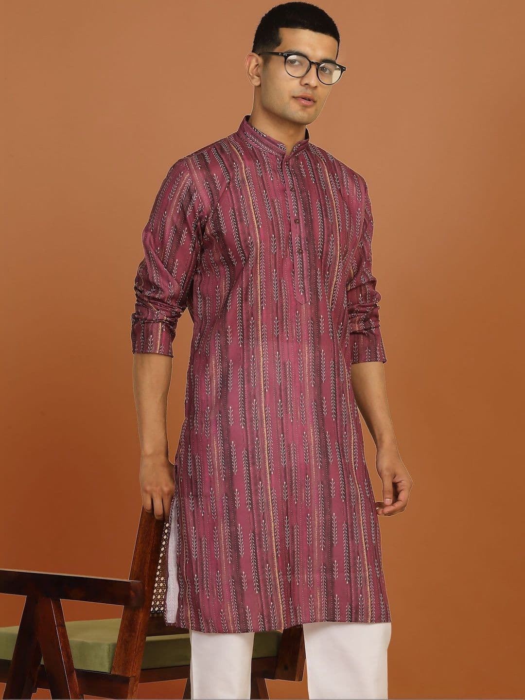 Anouk Mirage Floral Striped Maroon Kurta - view 1