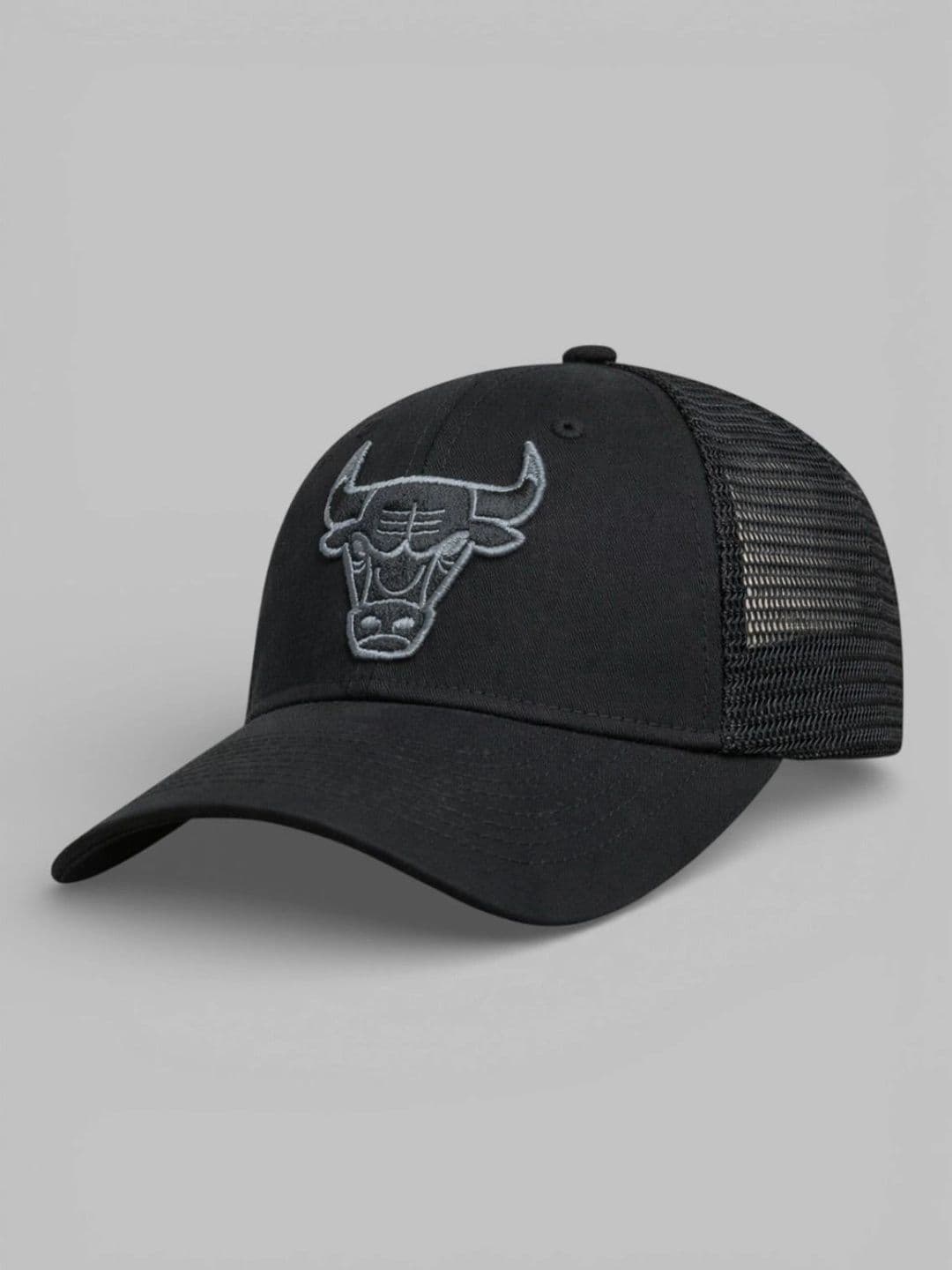 NBA Men Embroidered Chicago Bulls Baseball Cap - view 1