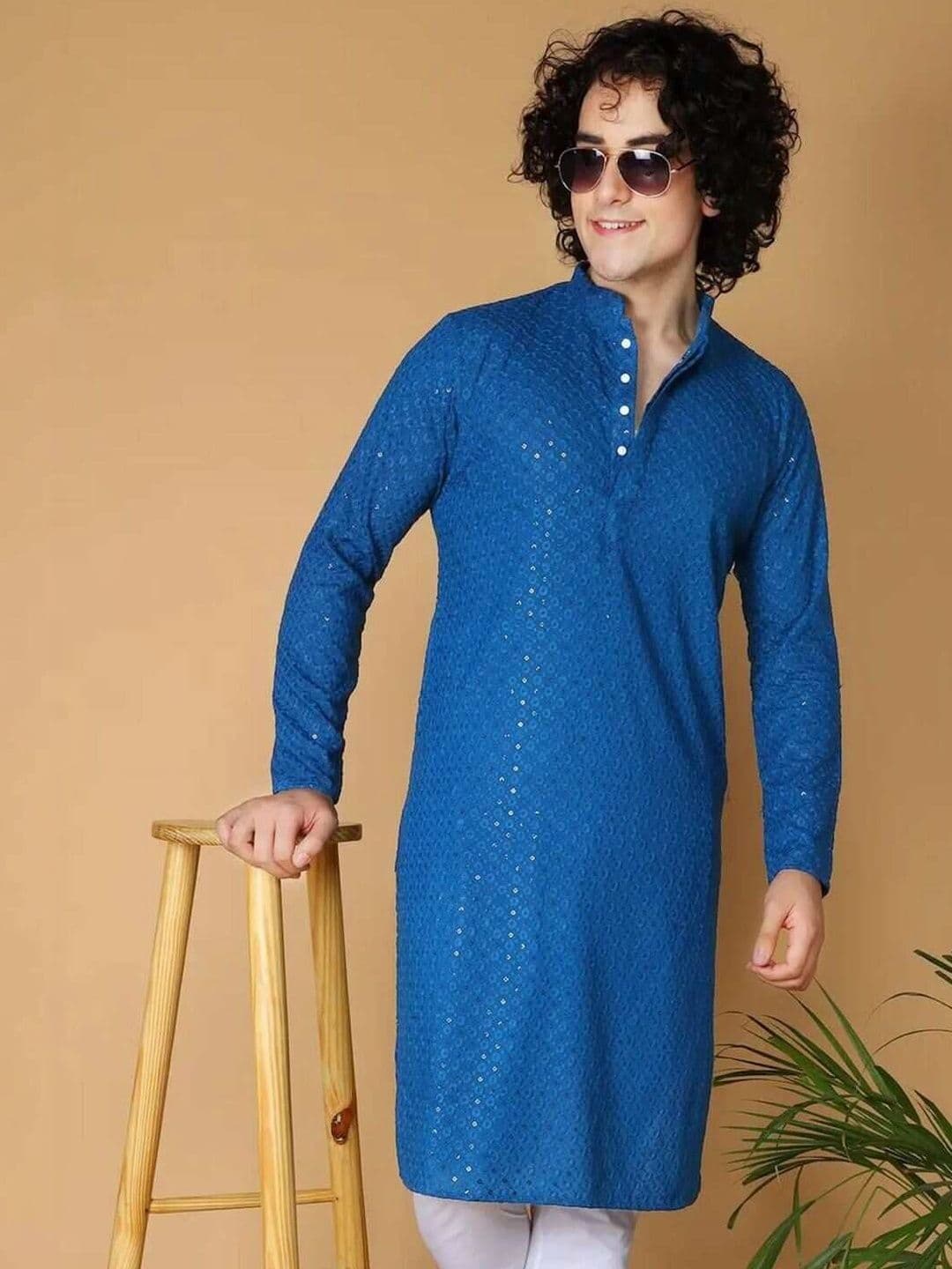 Anouk Men Embroidered Mirror Work Kurta - view 1