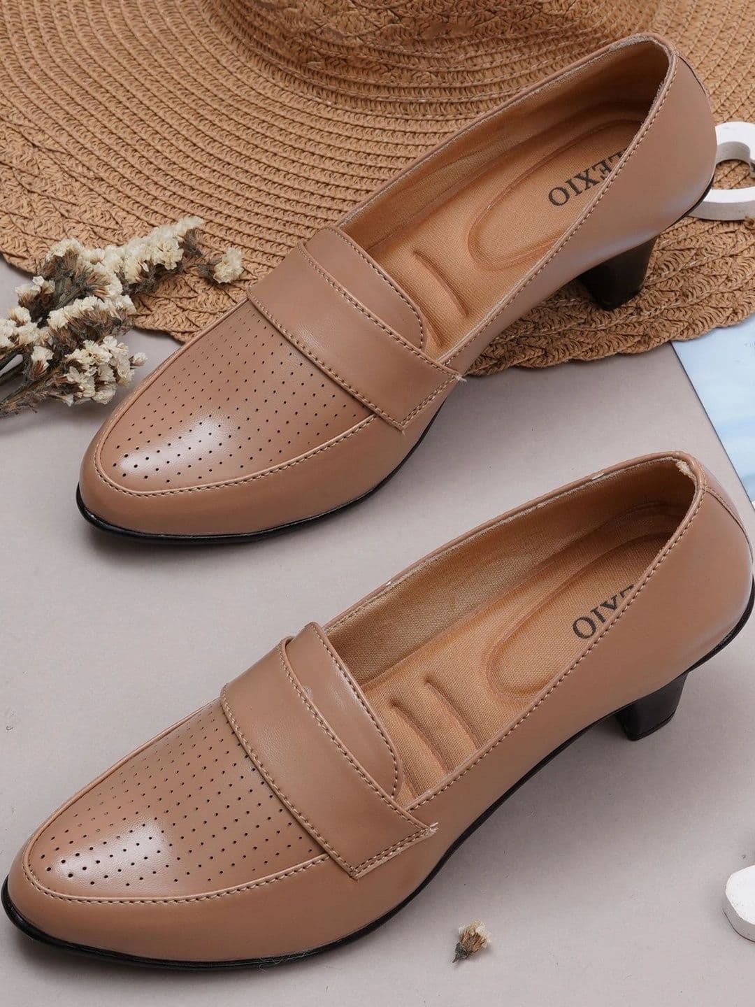 ALLEYSTRAP Textured Kitten Pumps - view 1