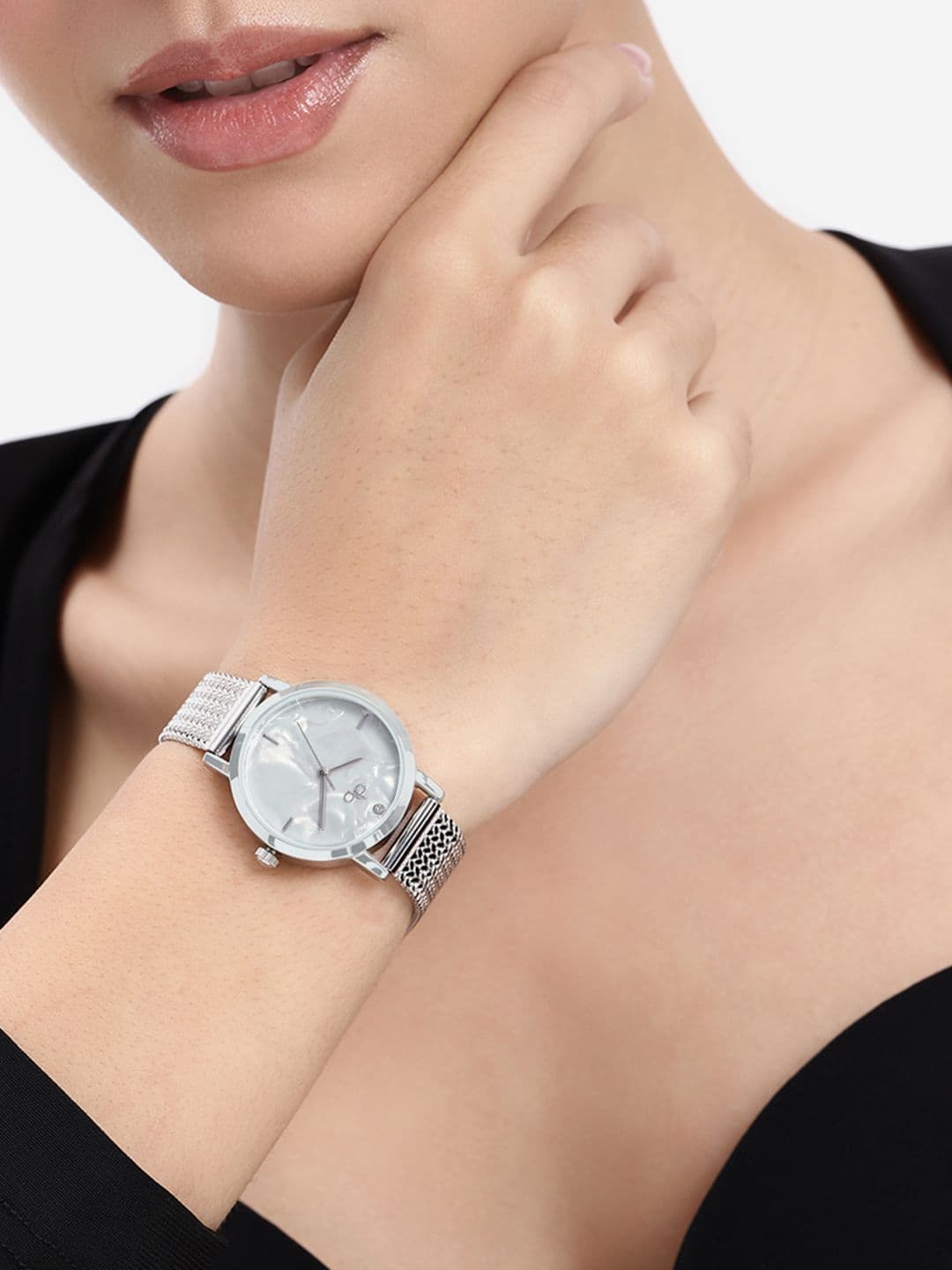 DressBerry Women Embellished Dial Analogue Watch UT-A8633-GRN-DB - view 1