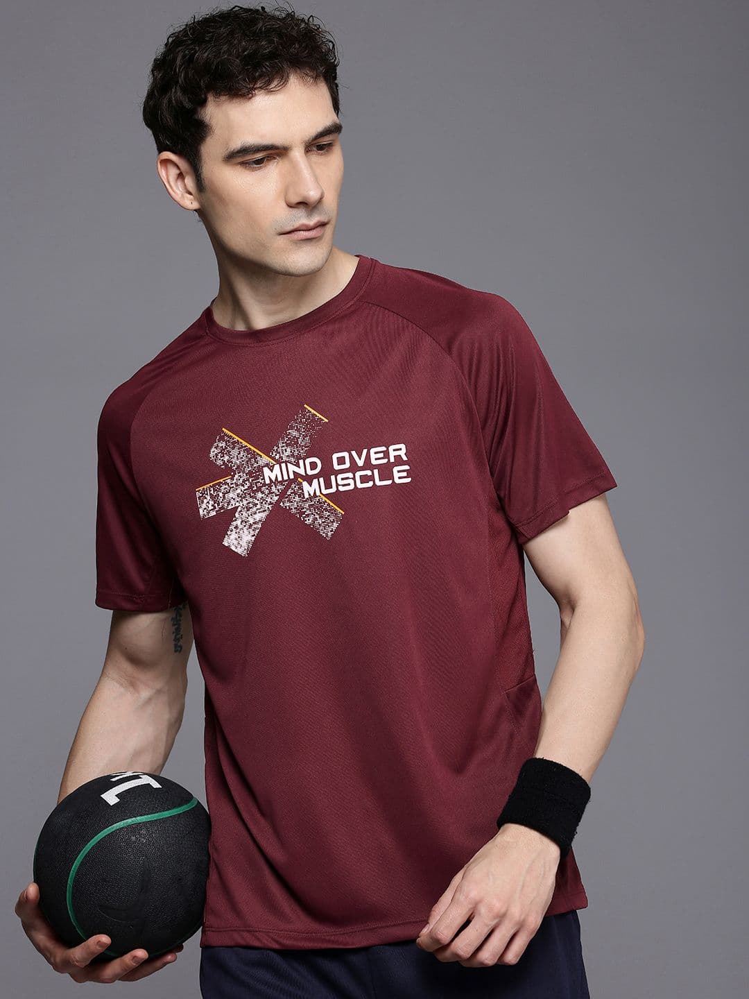 HRX by Hrithik Roshan Men Regular Fit Antimicrobial Finish Rapid Dry Training T-shirt - view 1
