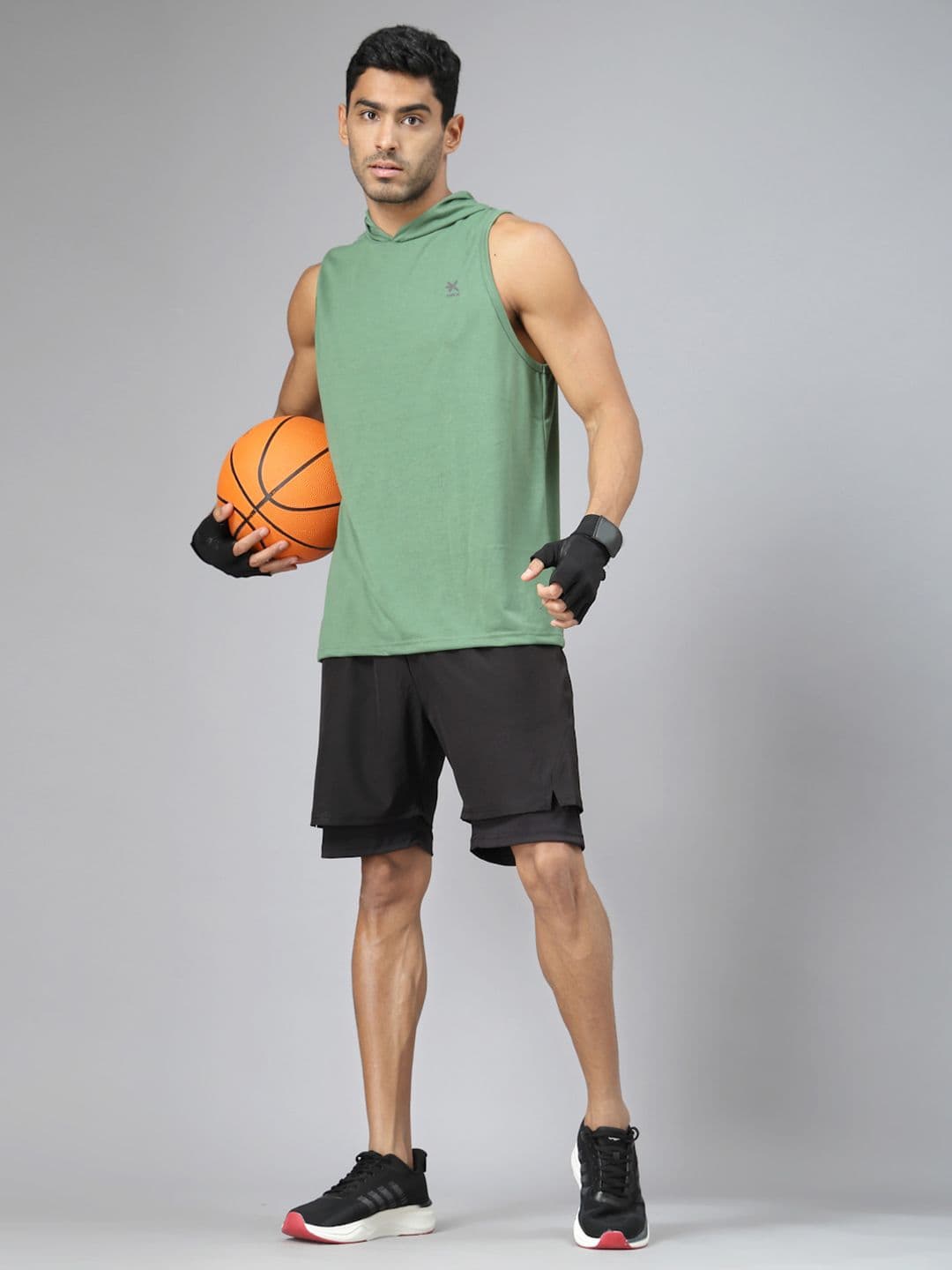 HRX by Hrithik Roshan Men Pockets Slim Fit Gym Vest - view 1