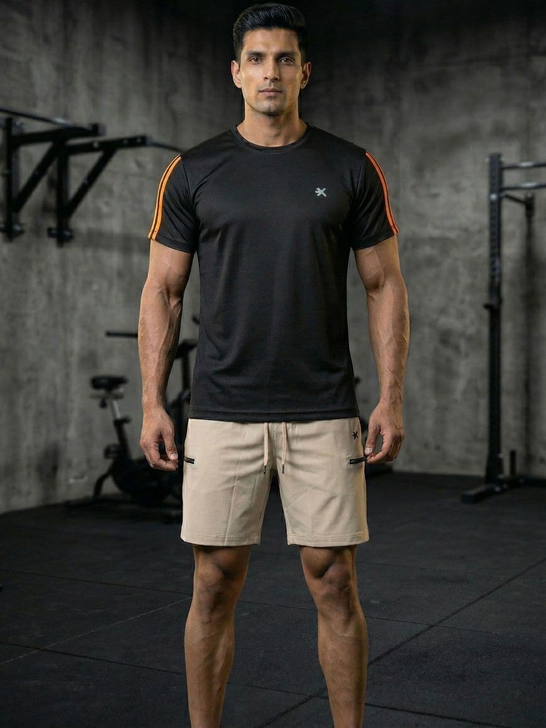 HRX by Hrithik Roshan Brand Logo Colourblocked Round Neck Regular Fit T-shirt - view 1