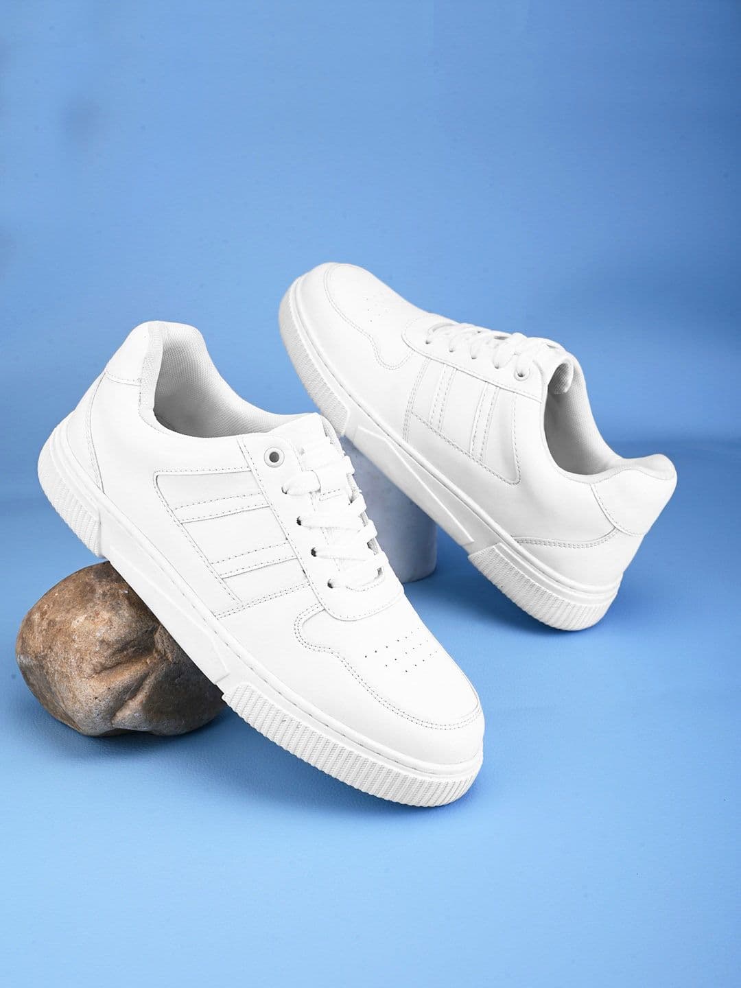 HRX by Hrithik Roshan Women Perforations Lightweight Sneakers - view 1