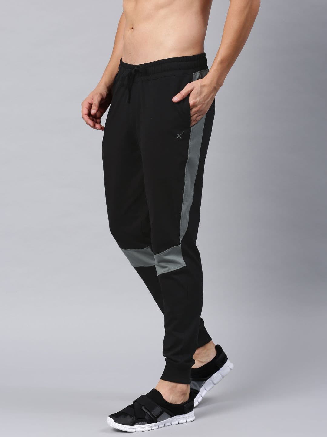 HRX by Hrithik Roshan HRX Active by Hrithik Roshan Men Black Active Joggers - view 1