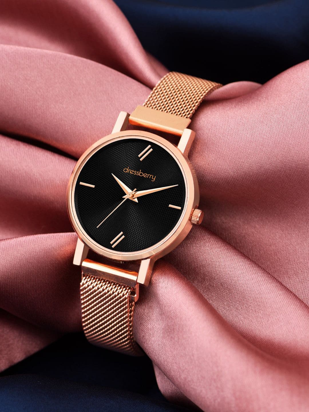 DressBerry Women Embellished Dial & Bracelet Style Straps Analogue Watch HOBDB-127 - view 1