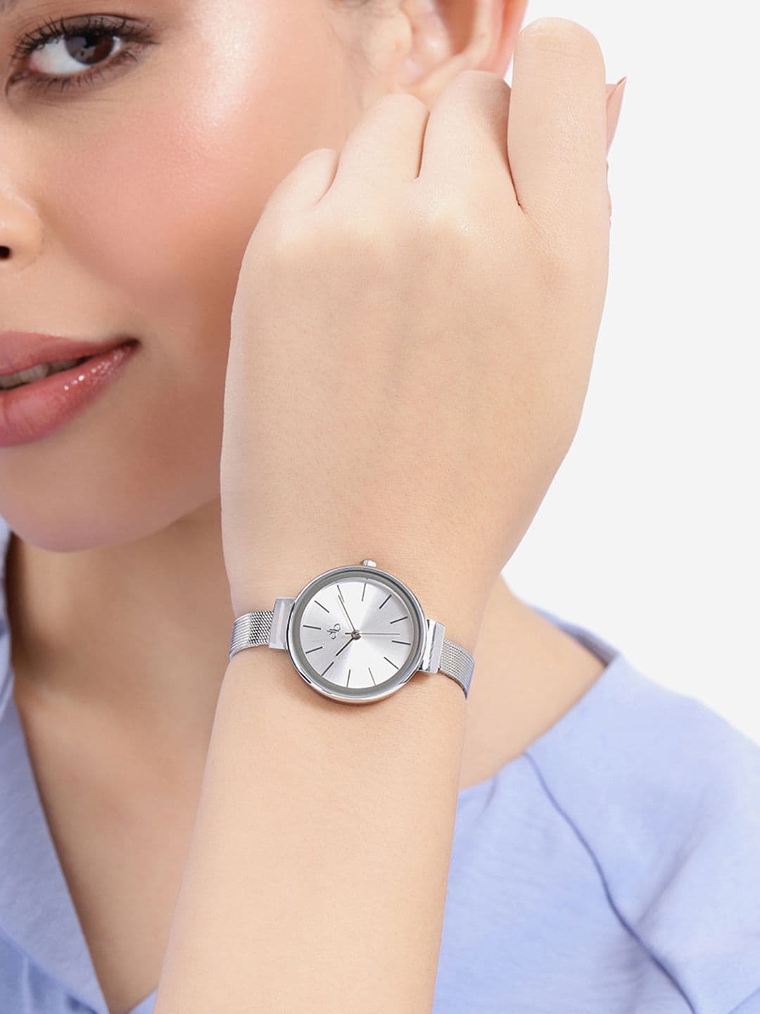 DressBerry Women Stainless Steel Dial & Bracelet Straps Analogue Watch UT-A8629-SLR-DB - view 1