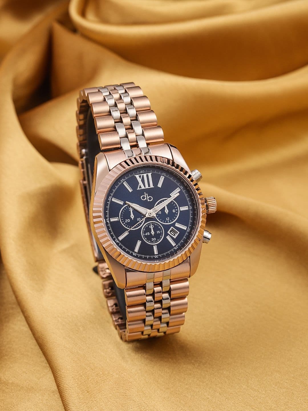 DressBerry Women Blue Analogue Watch - view 1