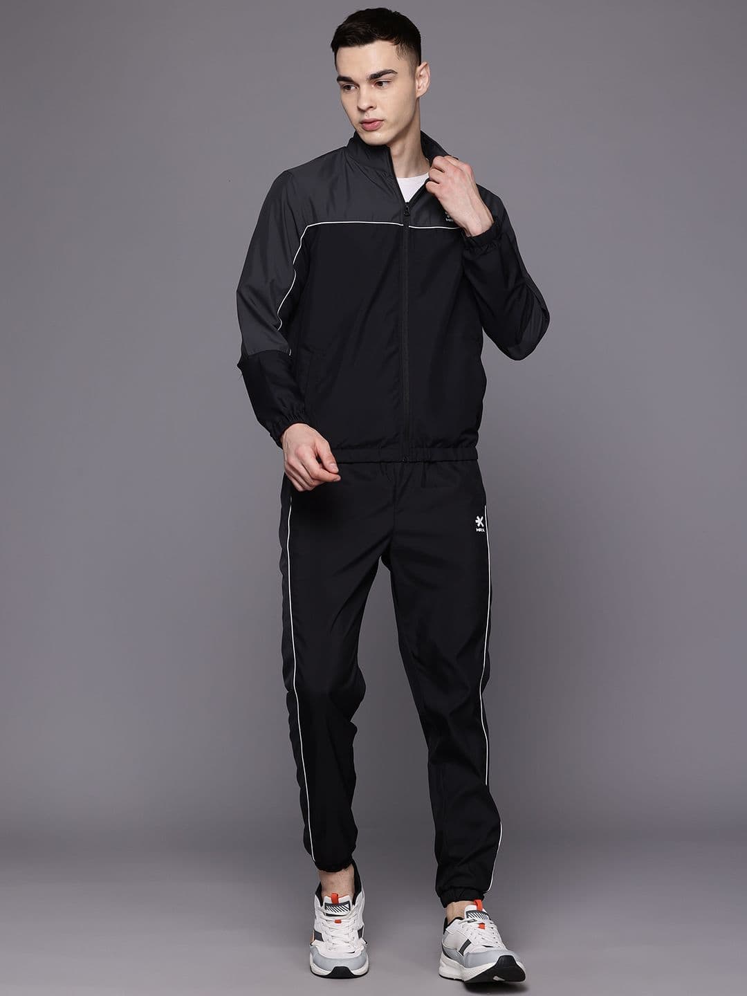 HRX by Hrithik Roshan Men Colourblocked Lifestyle Tracksuit - view 1
