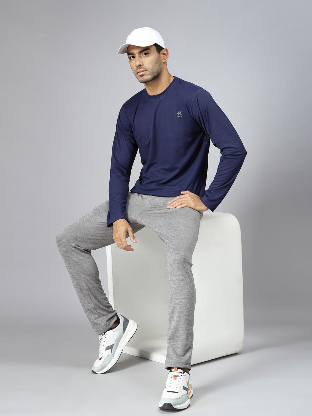 HRX by Hrithik Roshan Men Solid Round Neck Rapid-Dry Training T-shirt - view 1