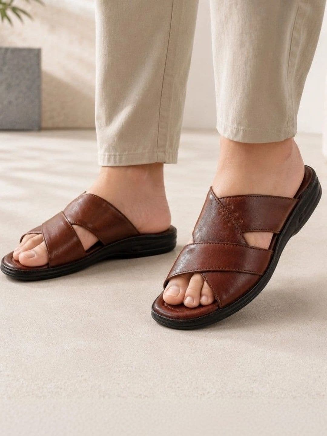 REAL BLISS FOOTWEAR Men Comfort Sandals - view 1
