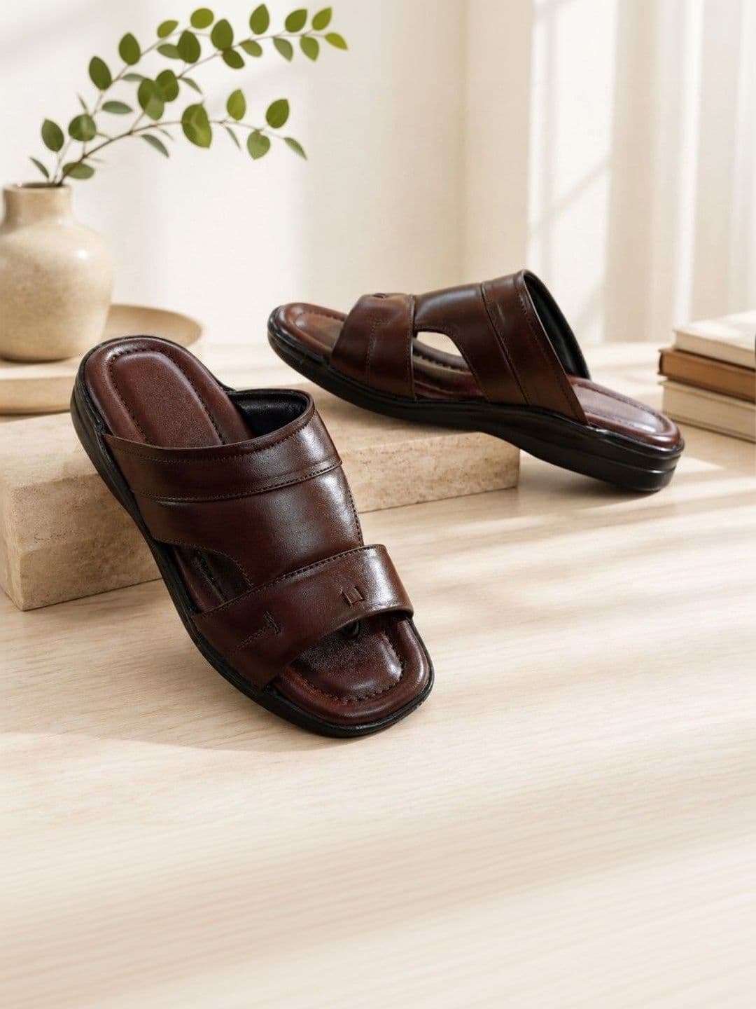 REAL BLISS FOOTWEAR Men Comfort Sandals - view 1