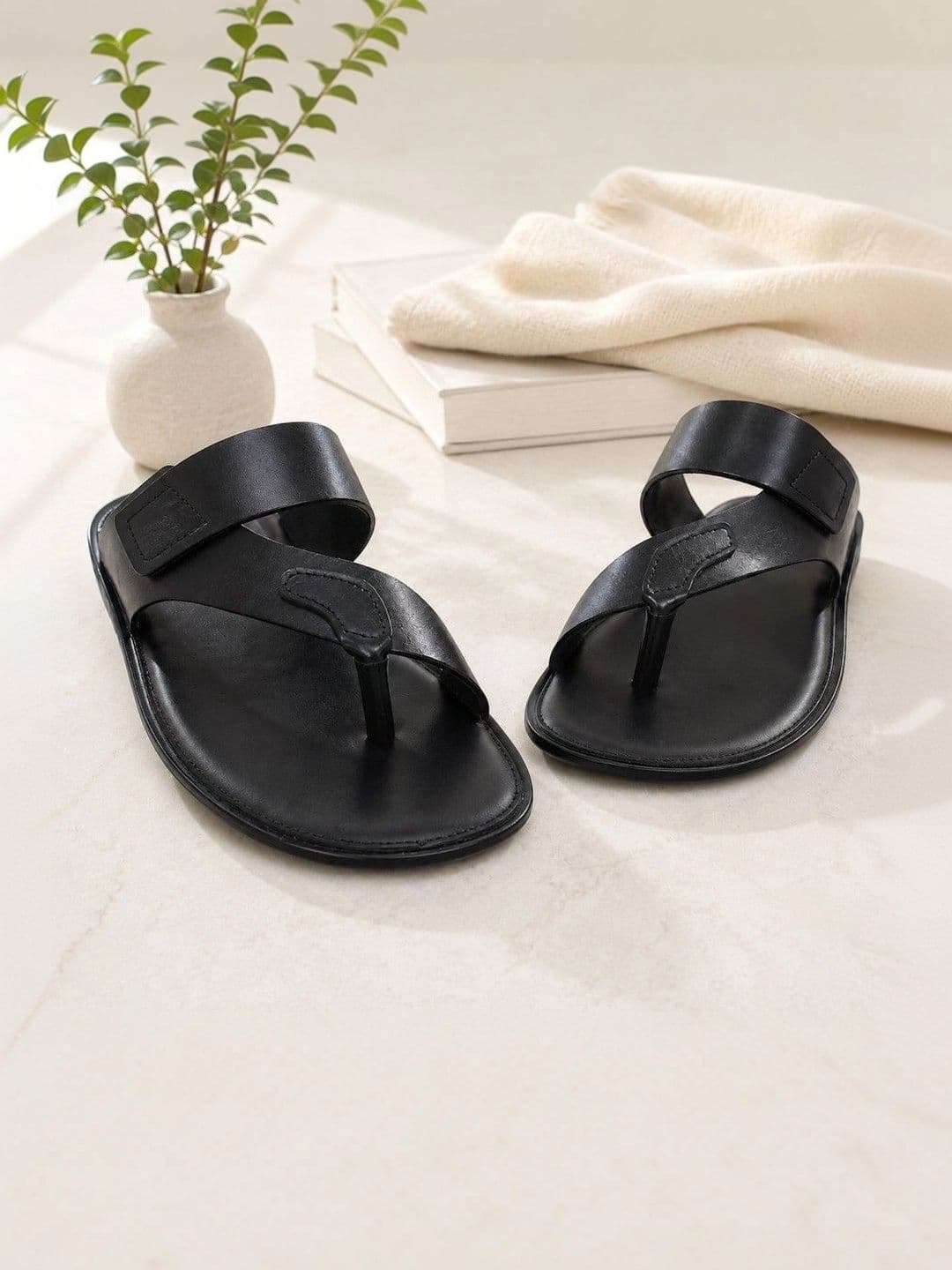 REAL BLISS FOOTWEAR Men Comfort Sandals - view 1