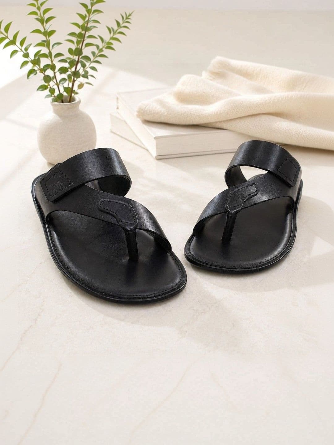 REAL BLISS FOOTWEAR Men Comfort Sandals - view 1