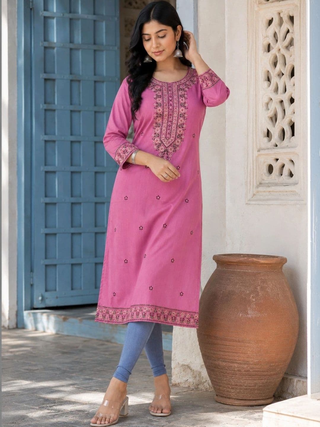 PU FASHION Embroidered Round Neck Ethnic Straight Kurta - view 1