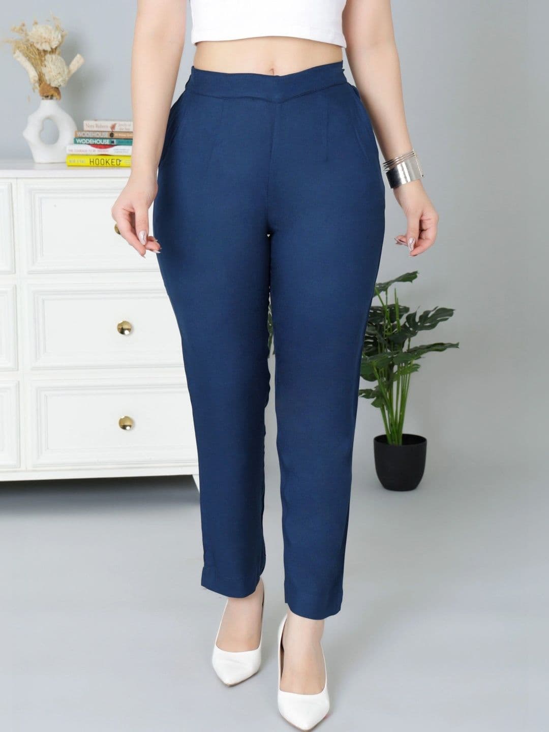Mlada Women Relaxed High-Rise Trousers - view 1