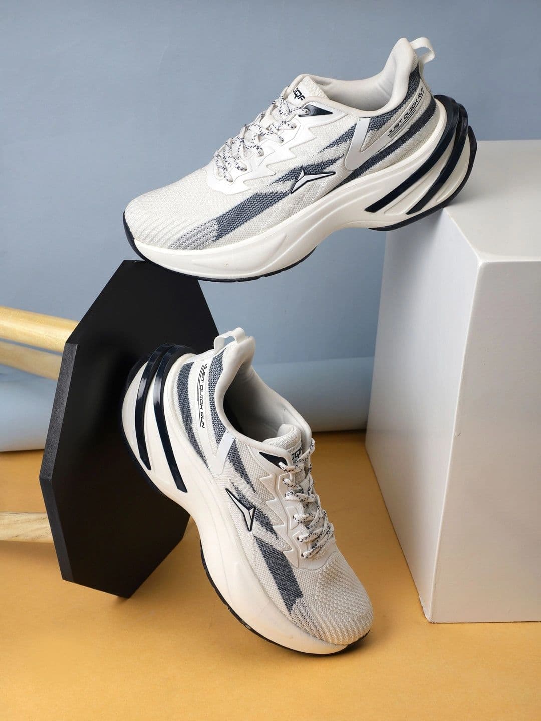 JQR Men Mesh Running Shoes - view 1