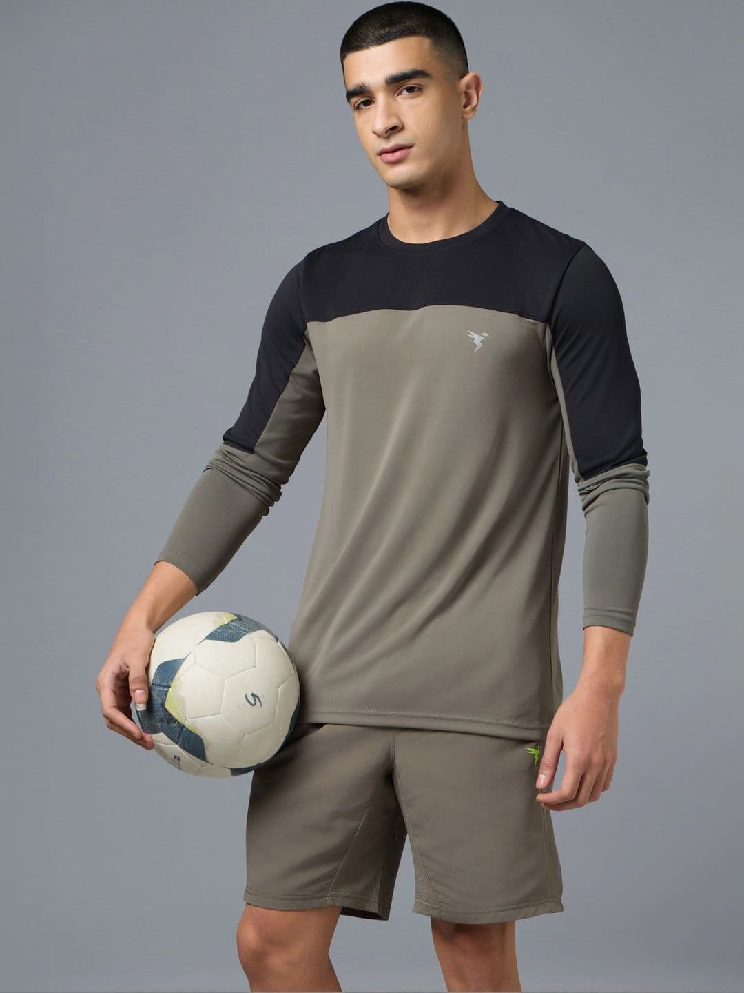 Technosport Men Brand Logo Colourblocked Slim Fit T-shirt - view 1