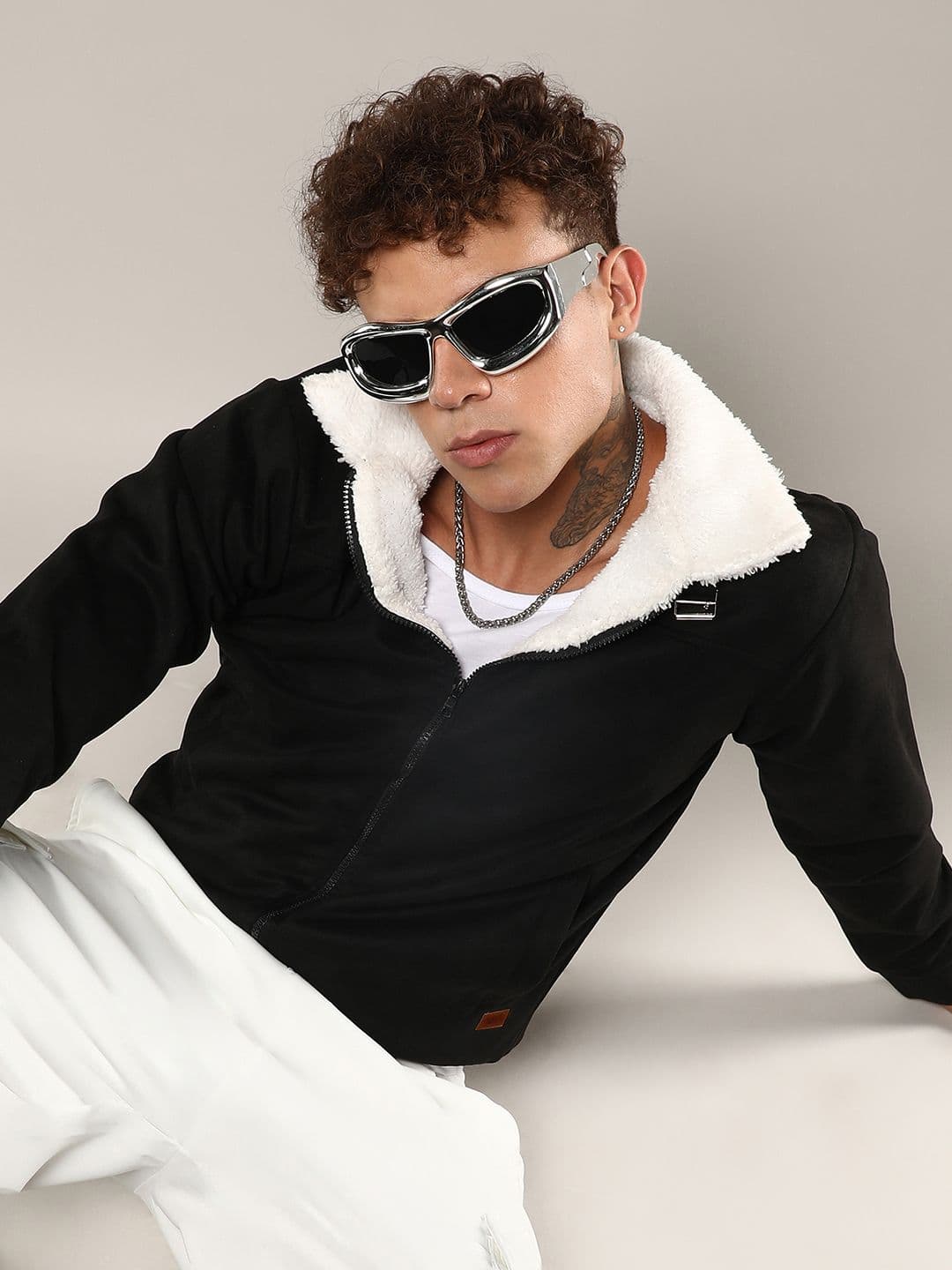CAHOOT Men Spread Collar Solid Casual Bomber Jacket - view 1