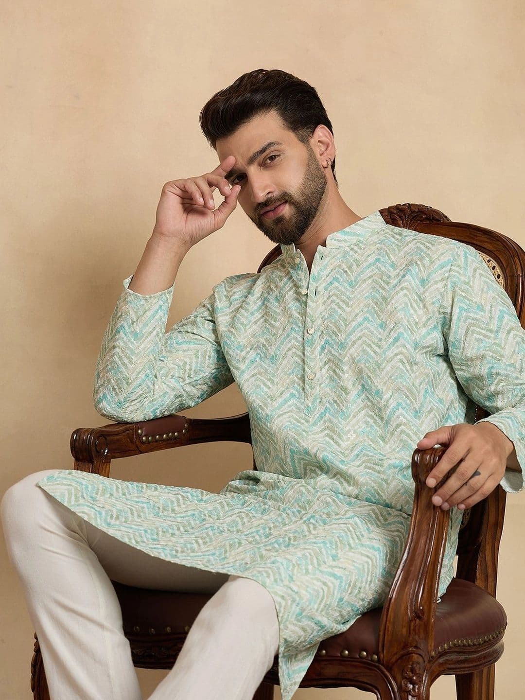 House of Pataudi Embroidered Mandarin Collar Calf Length Straight Kurta - view 1
