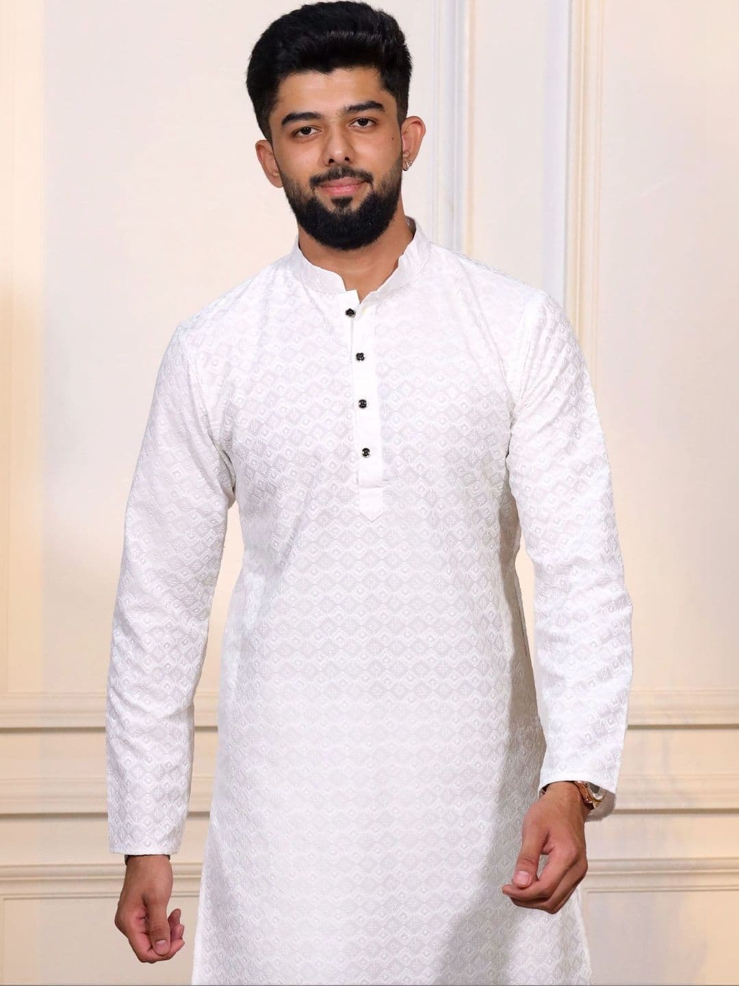 Koshin Floral Embroidered Thread Work Straight Kurta - view 1