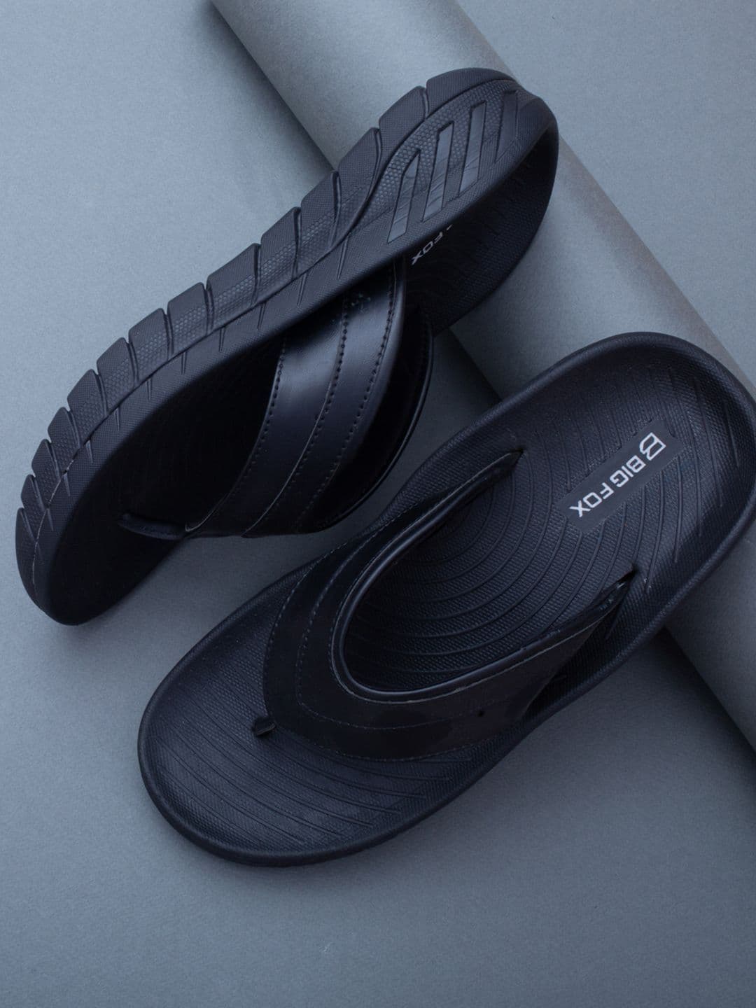 Big Fox Men Thong Flip-Flops - view 1
